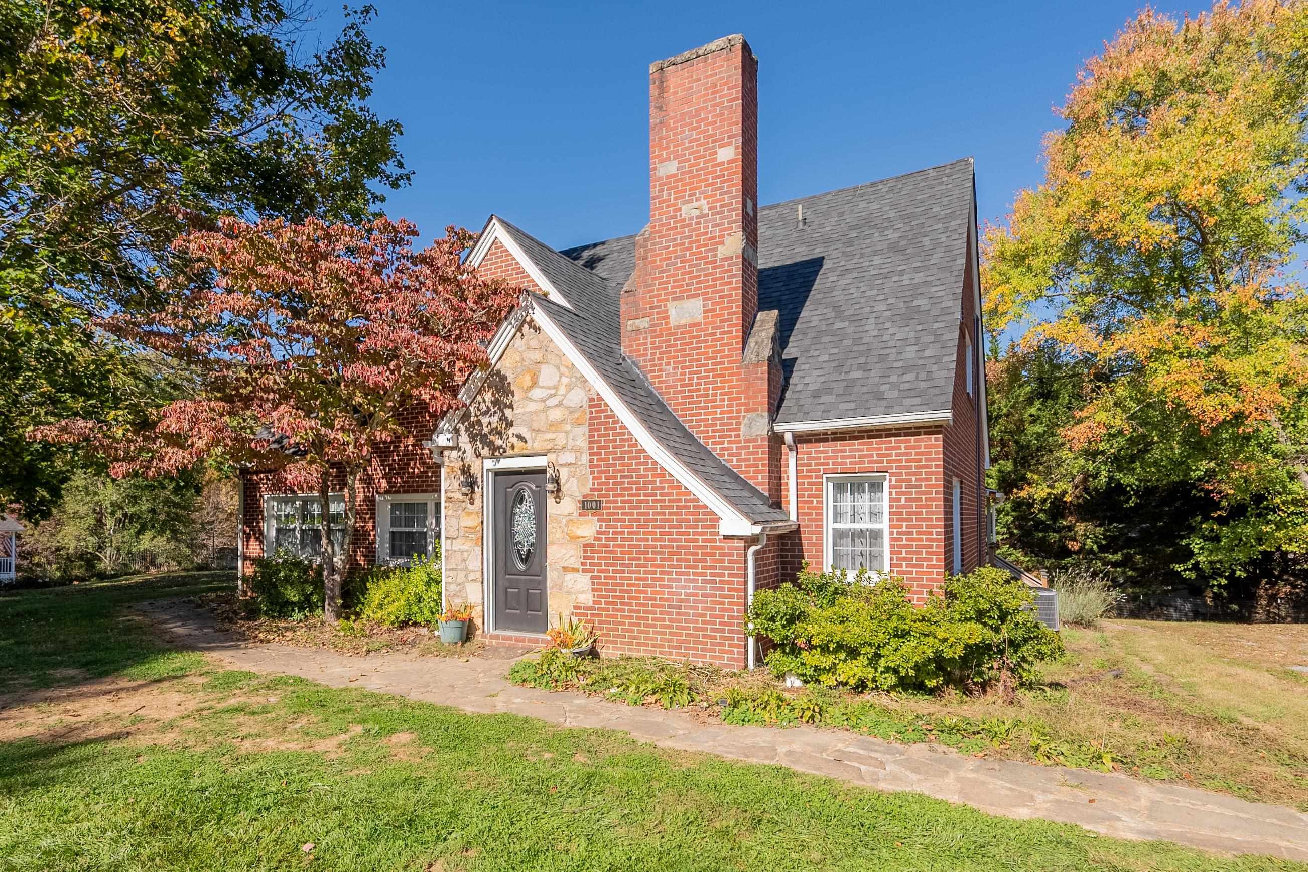 1001 Forest Hill Drive Pulaski VA 24301