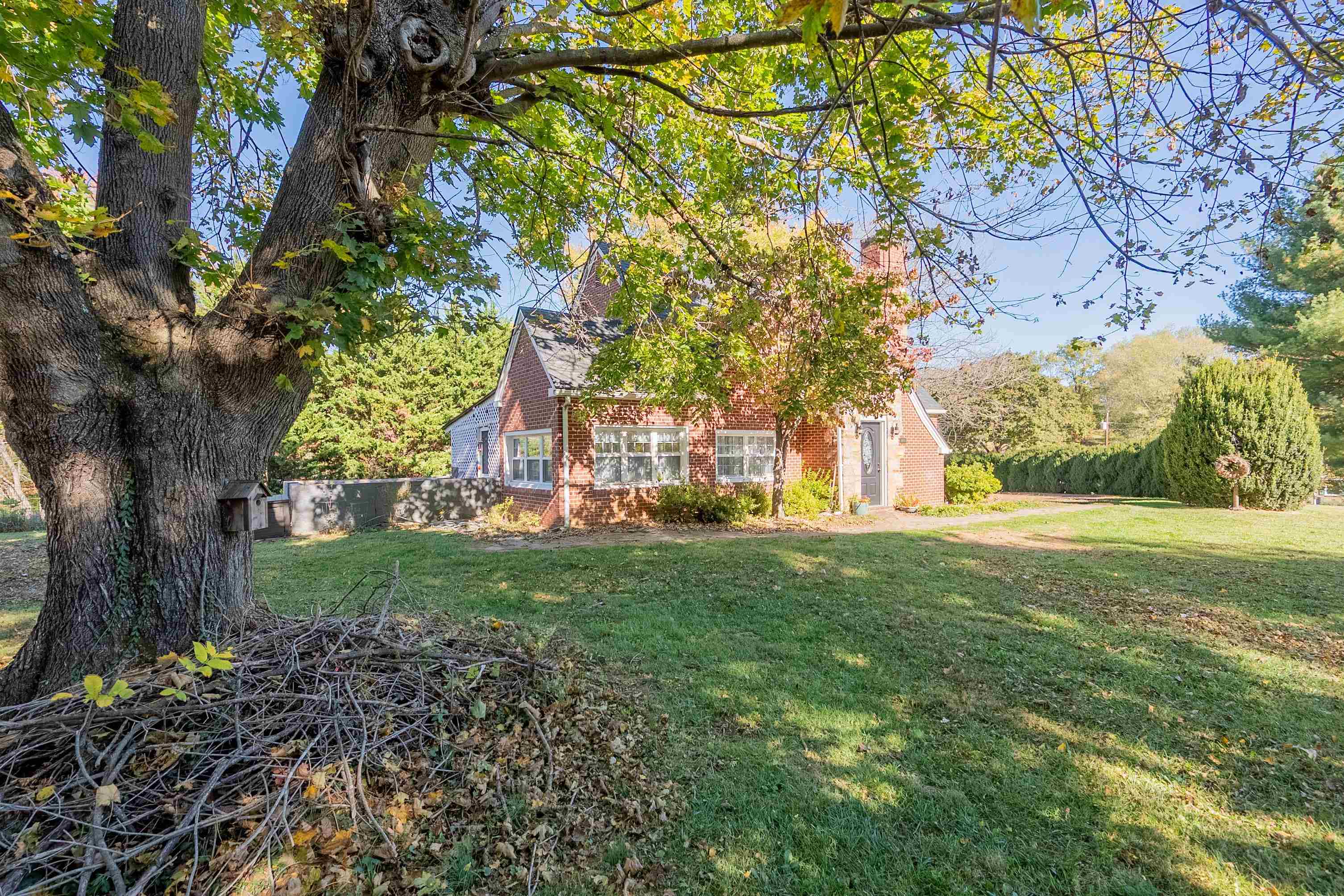 1001 Forest Hill Drive Pulaski VA 24301