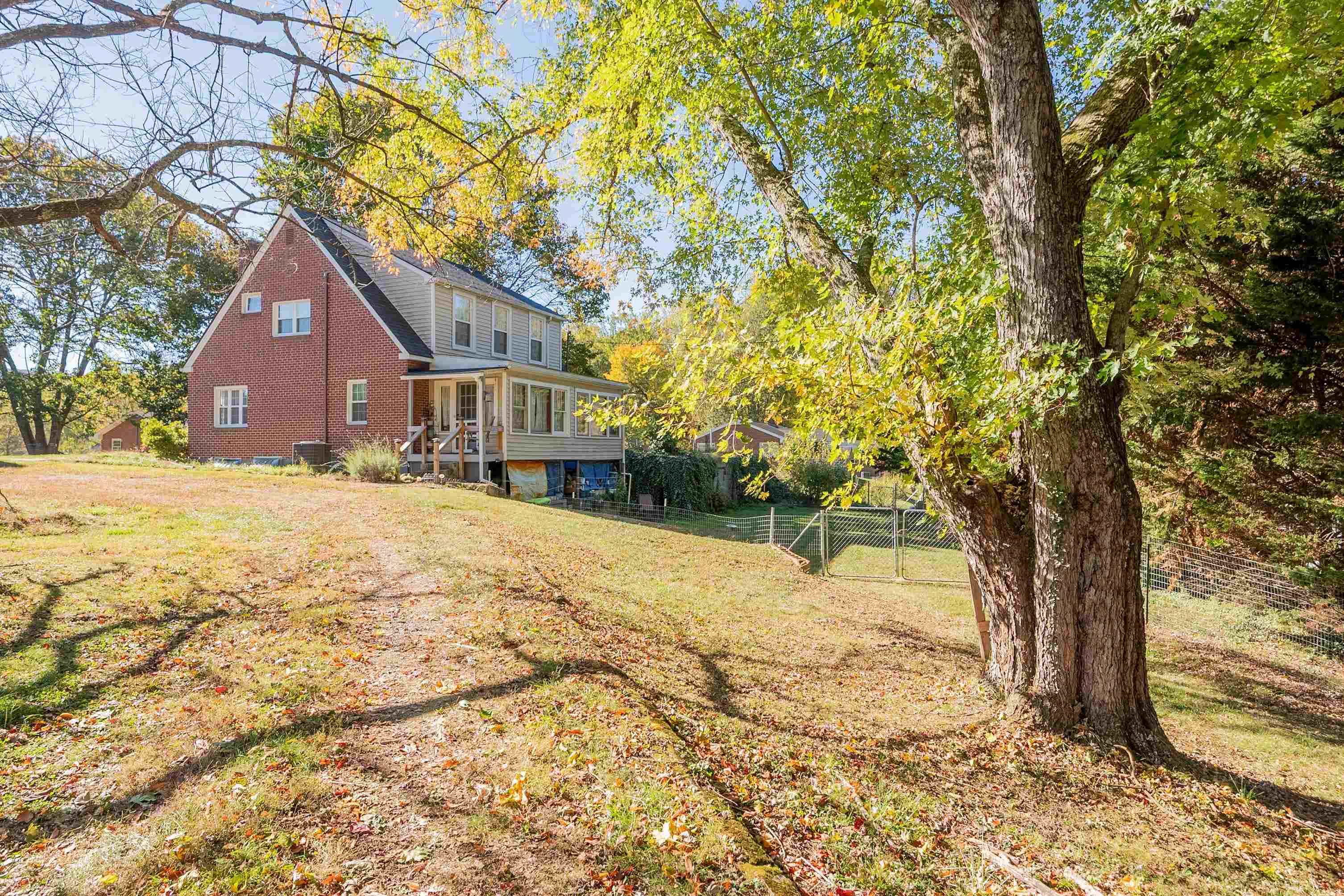 1001 Forest Hill Drive Pulaski VA 24301