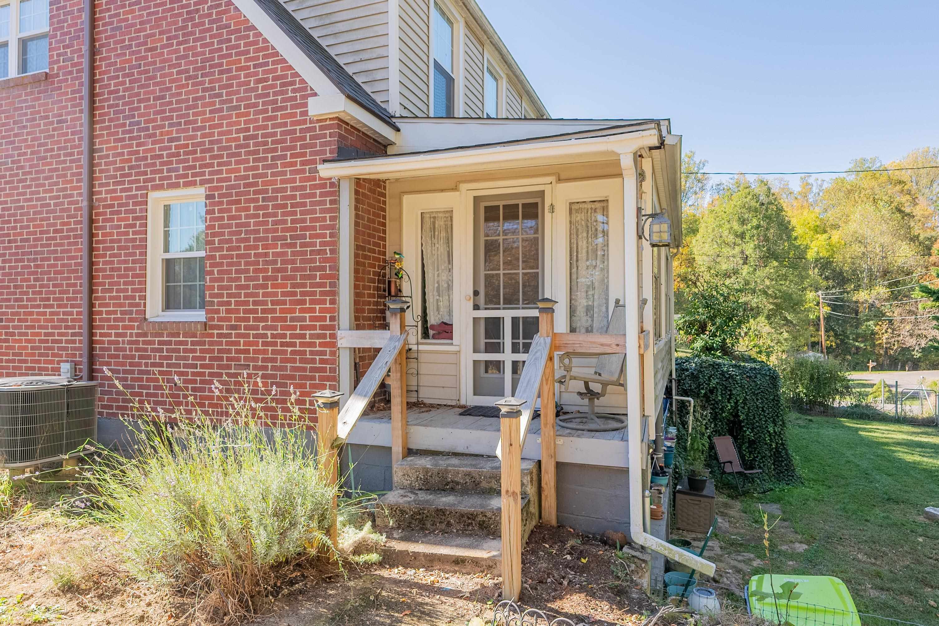 1001 Forest Hill Drive Pulaski VA 24301