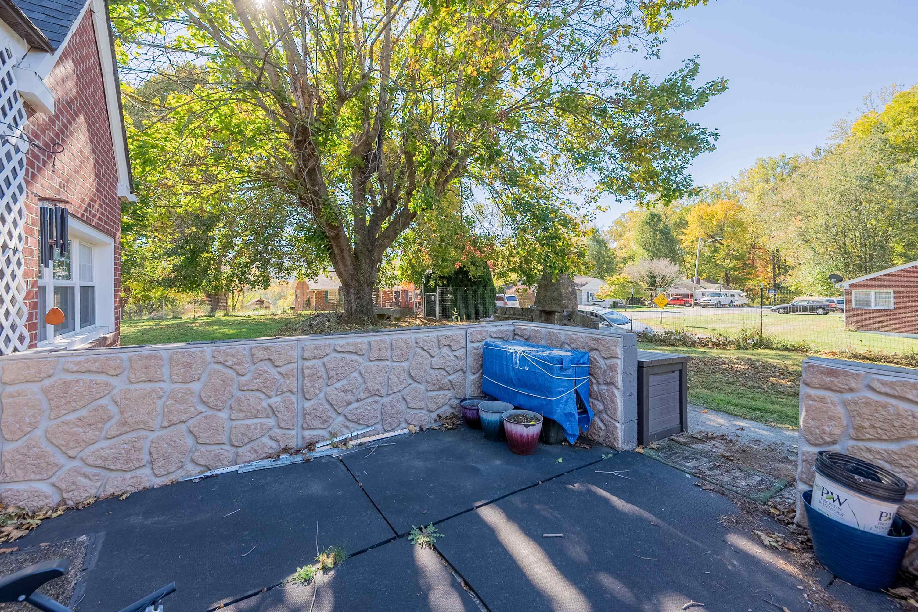 1001 Forest Hill Drive Pulaski VA 24301