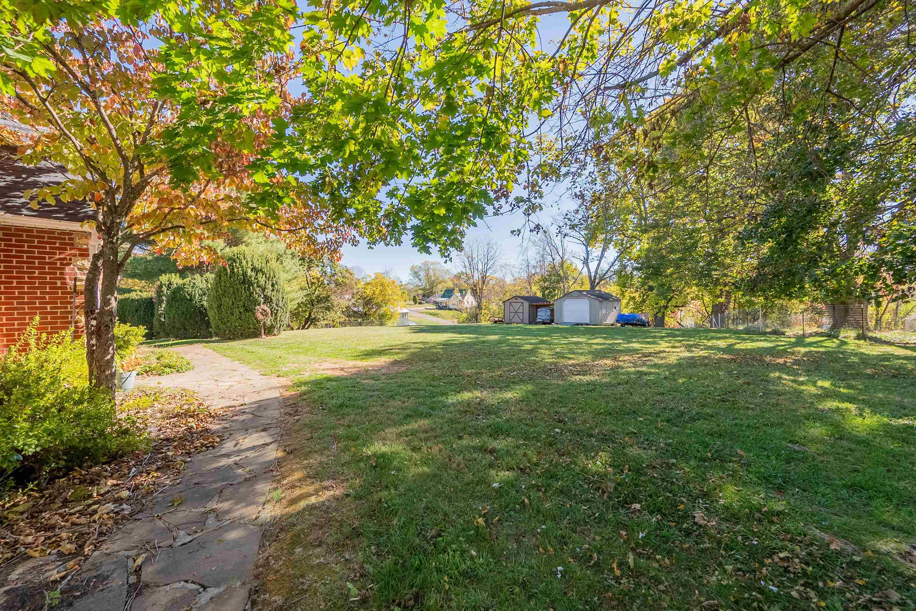 1001 Forest Hill Drive Pulaski VA 24301