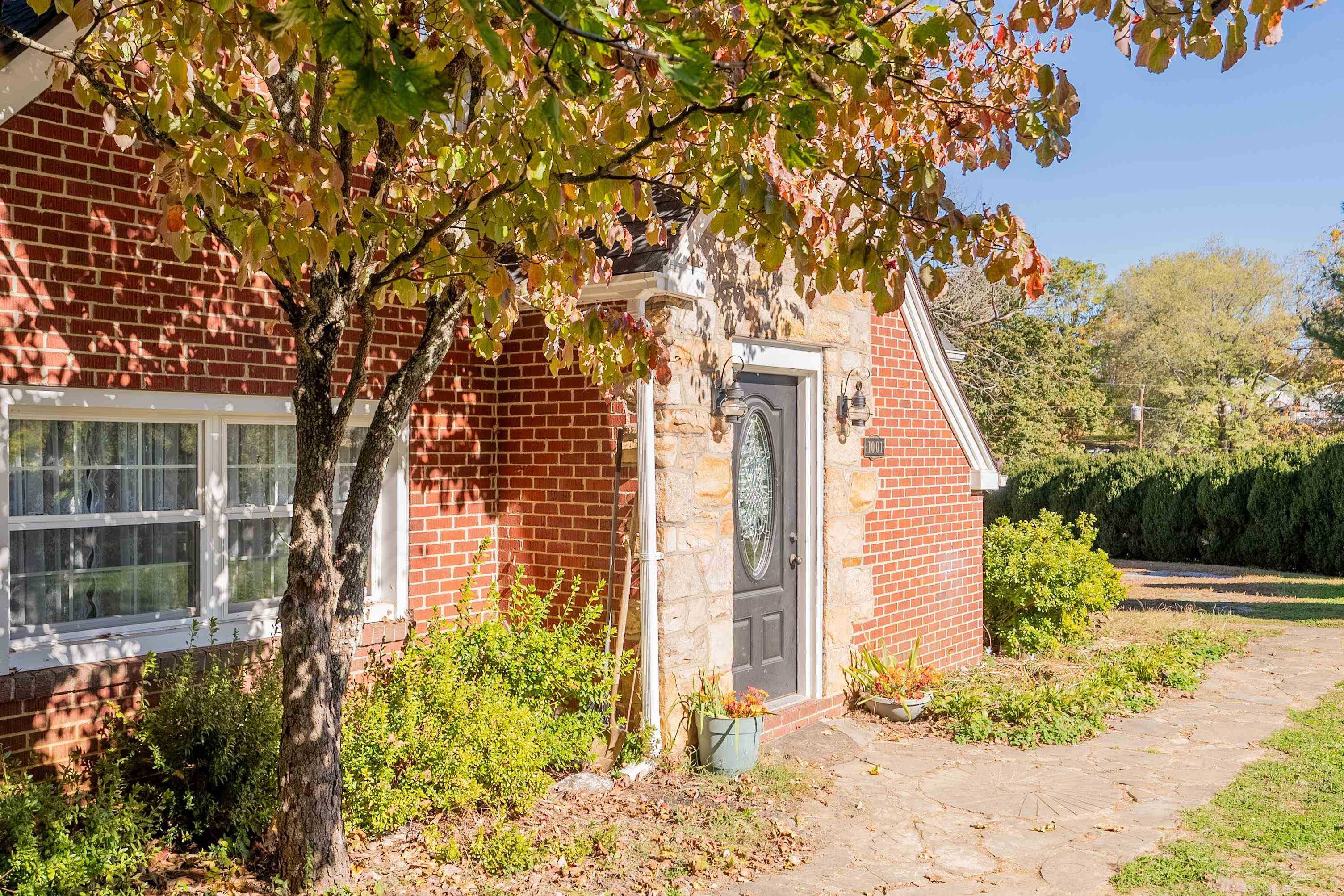 1001 Forest Hill Drive Pulaski VA 24301