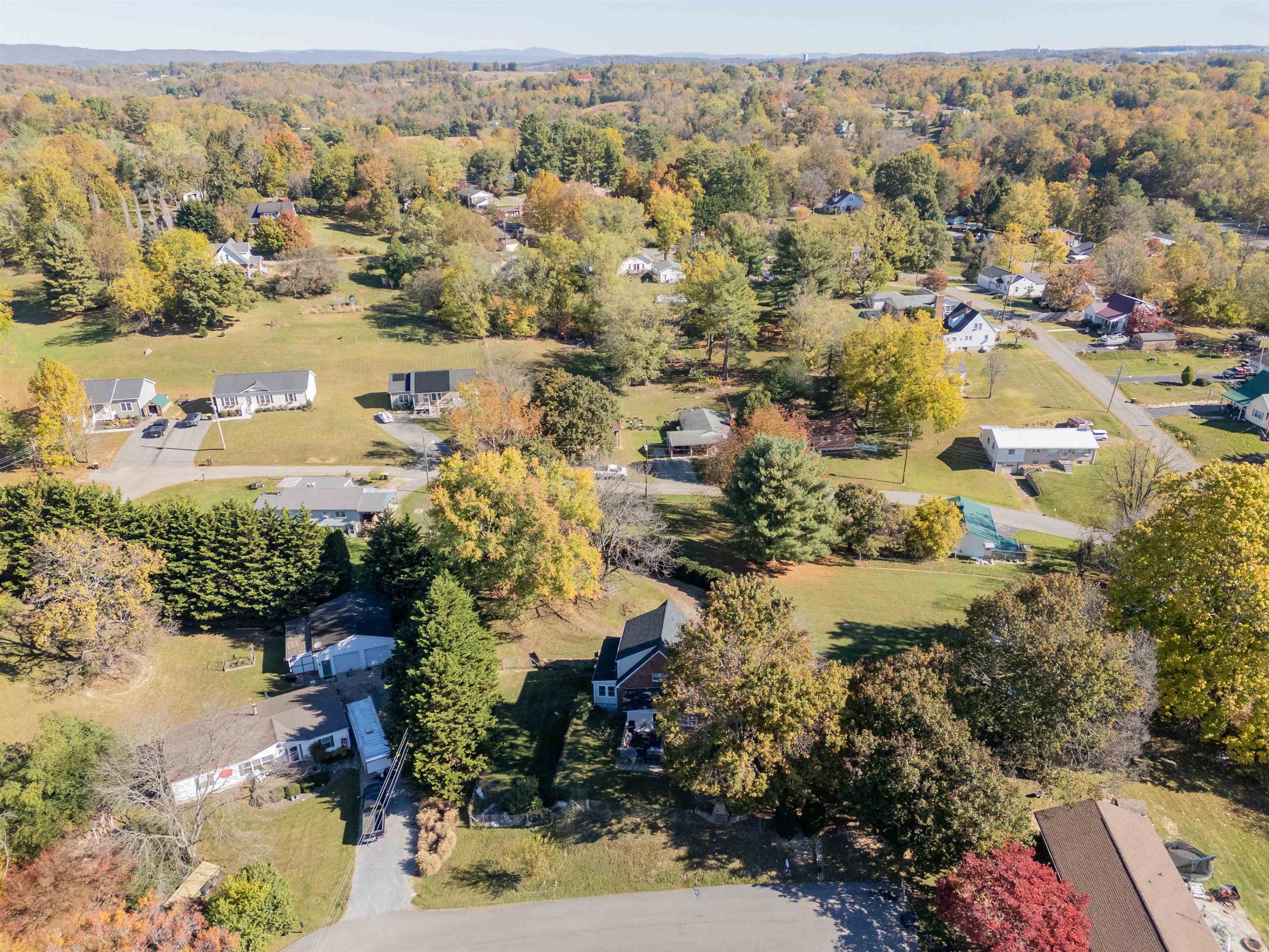 1001 Forest Hill Drive Pulaski VA 24301