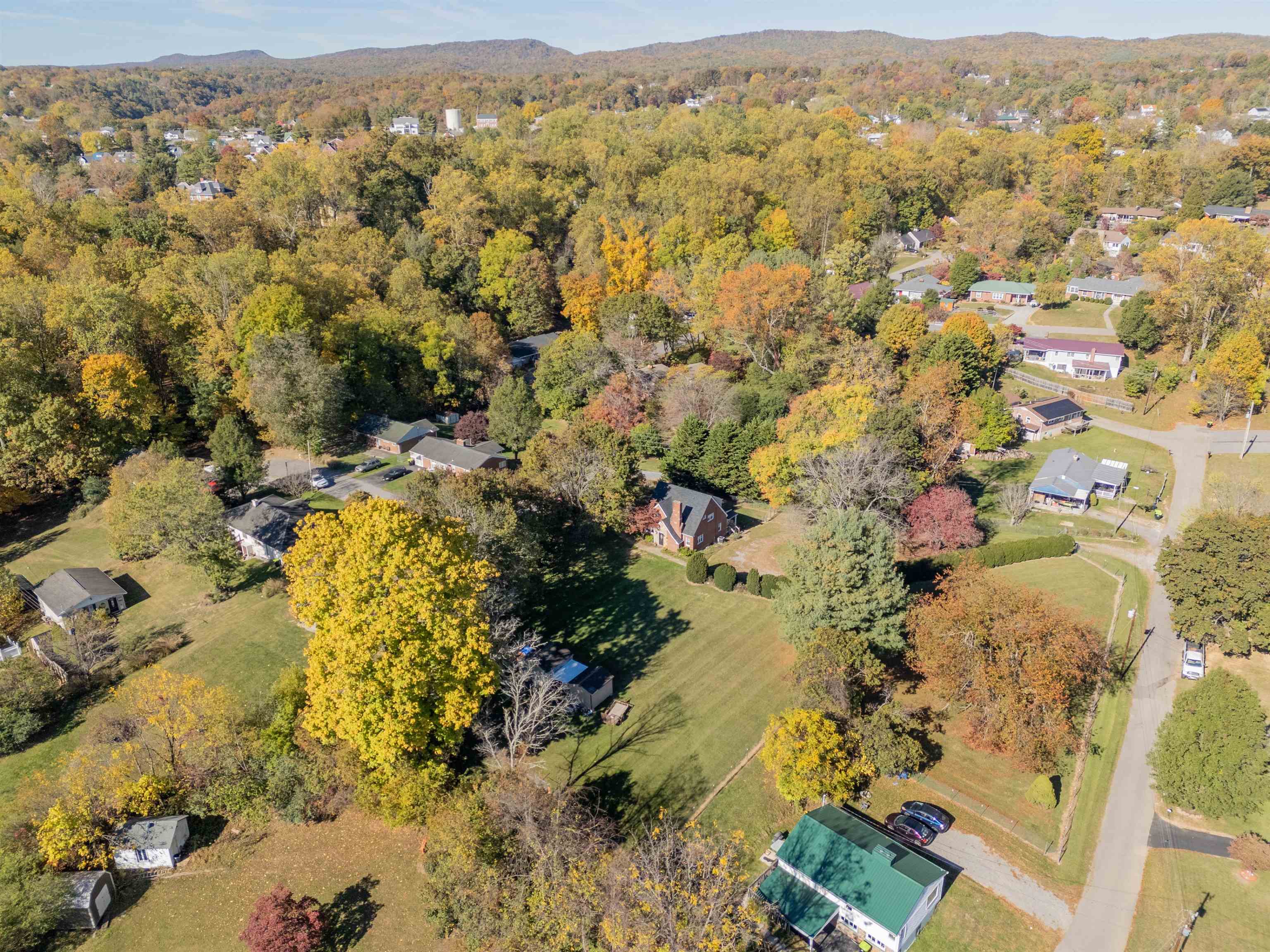 1001 Forest Hill Drive Pulaski VA 24301