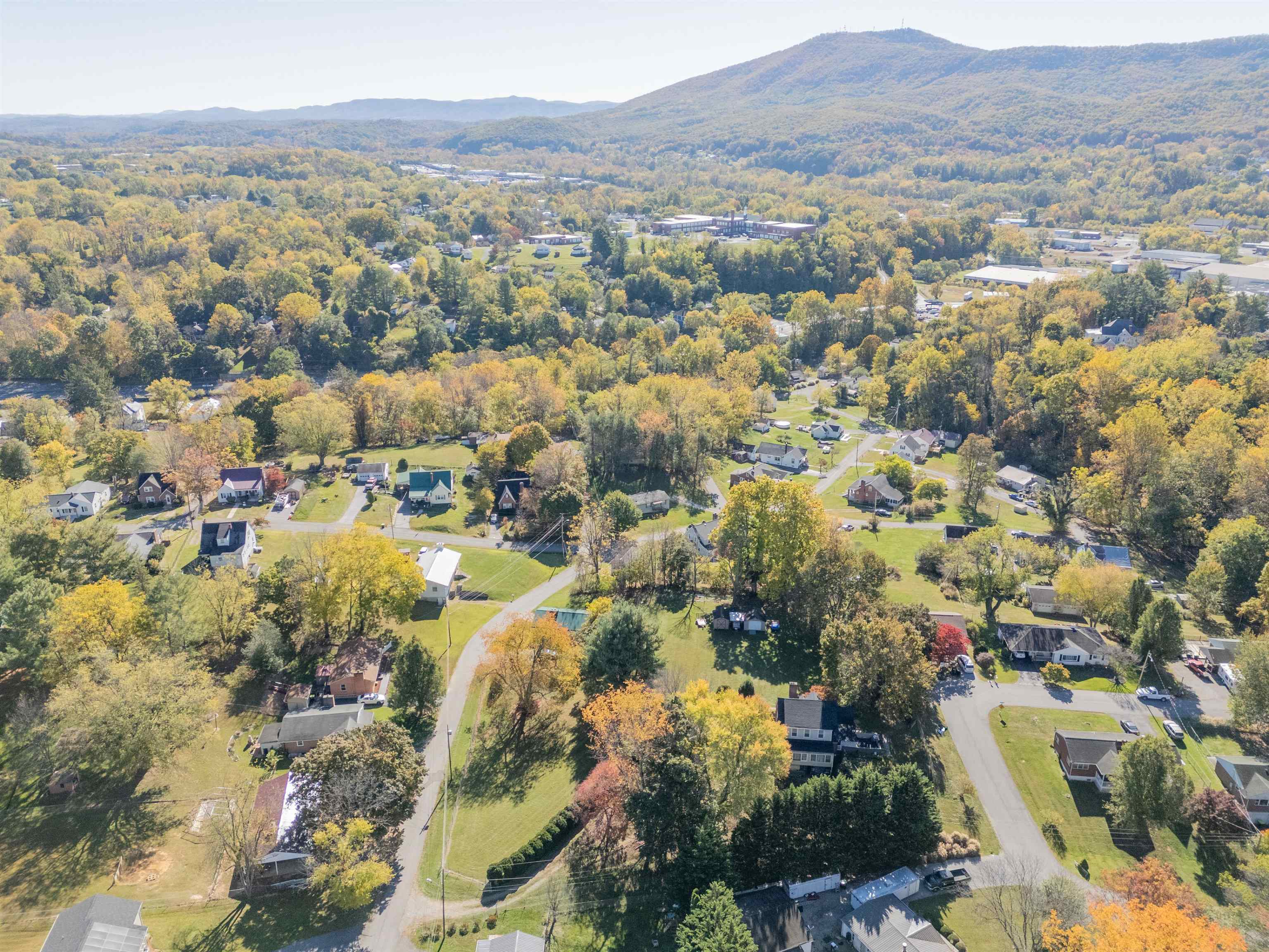 1001 Forest Hill Drive Pulaski VA 24301