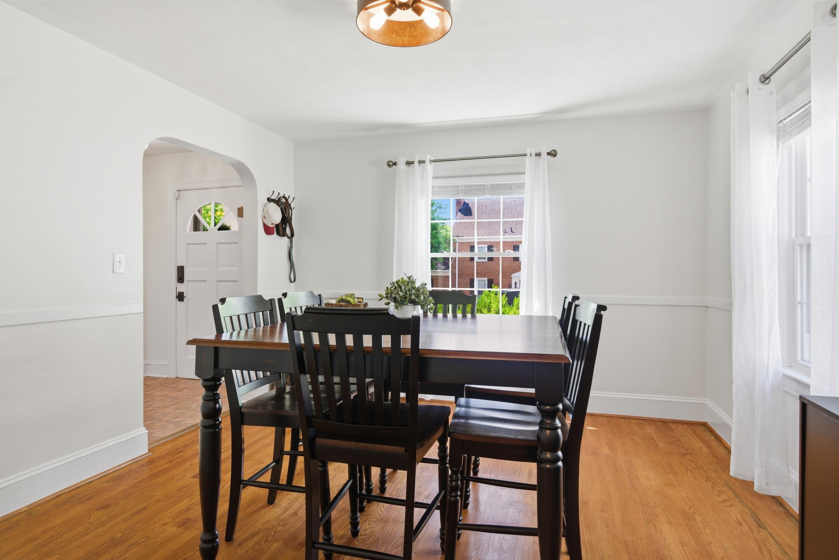 1609 Center Hill Drive SW Roanoke VA 24015