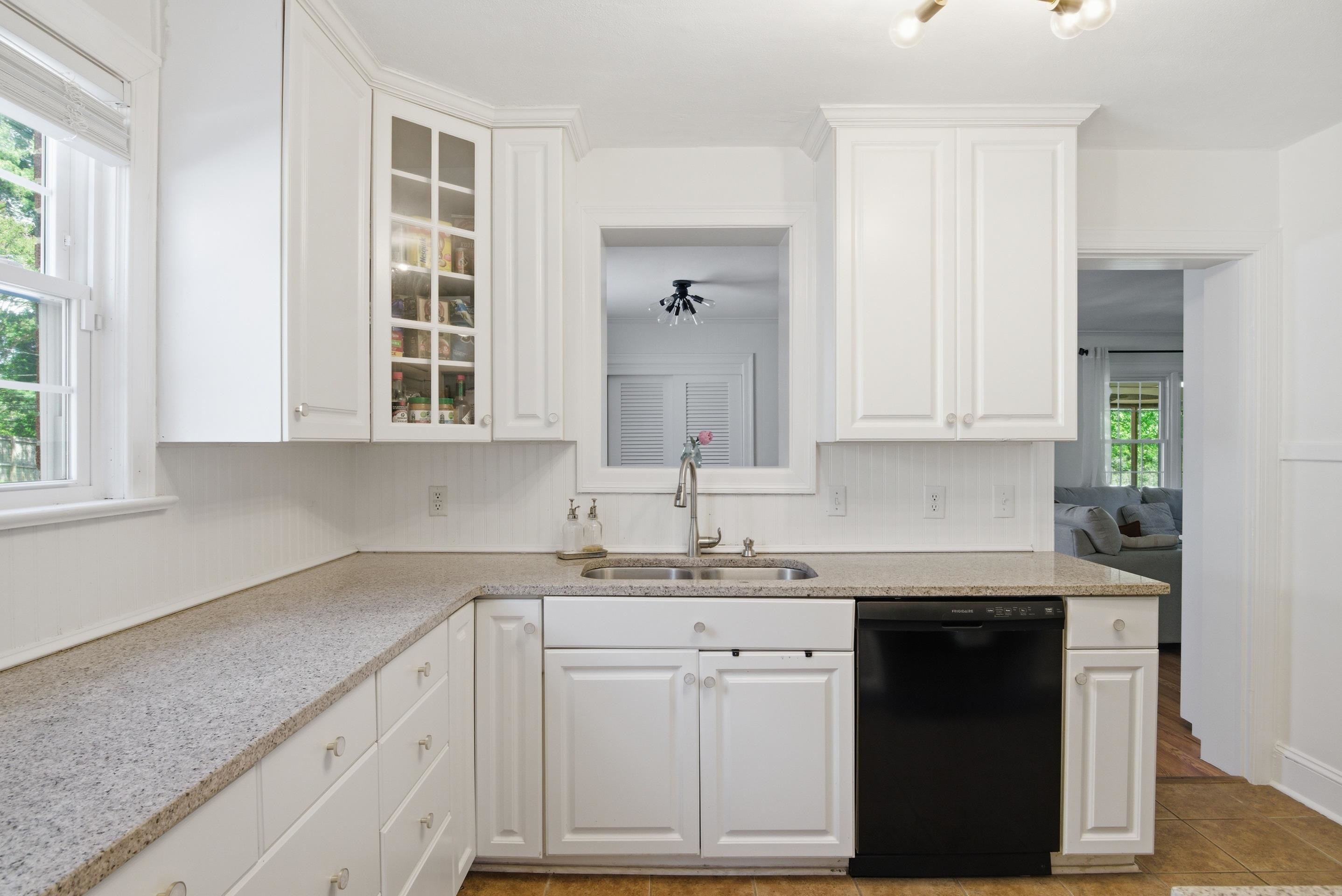 1609 Center Hill Drive SW Roanoke VA 24015