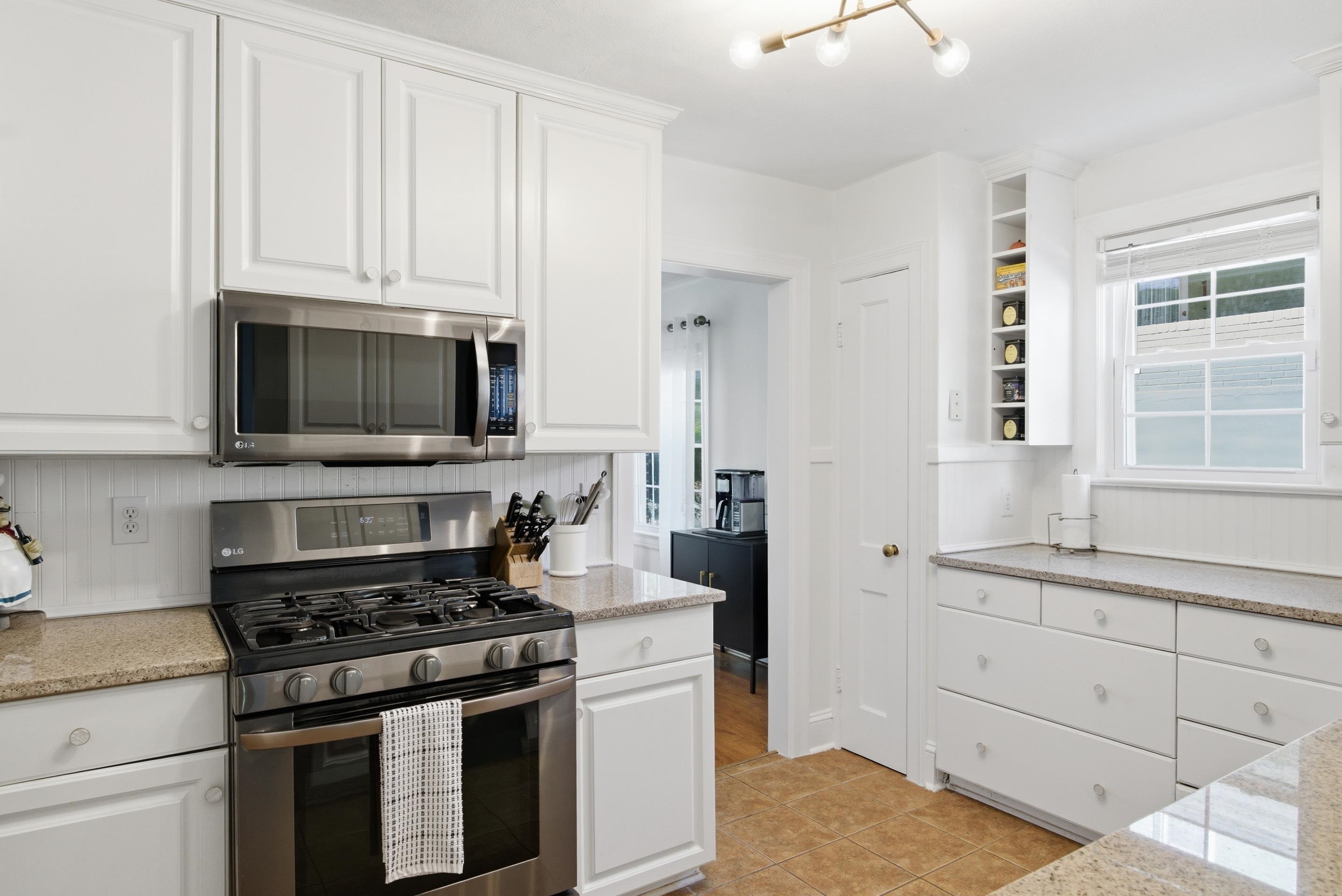 1609 Center Hill Drive SW Roanoke VA 24015