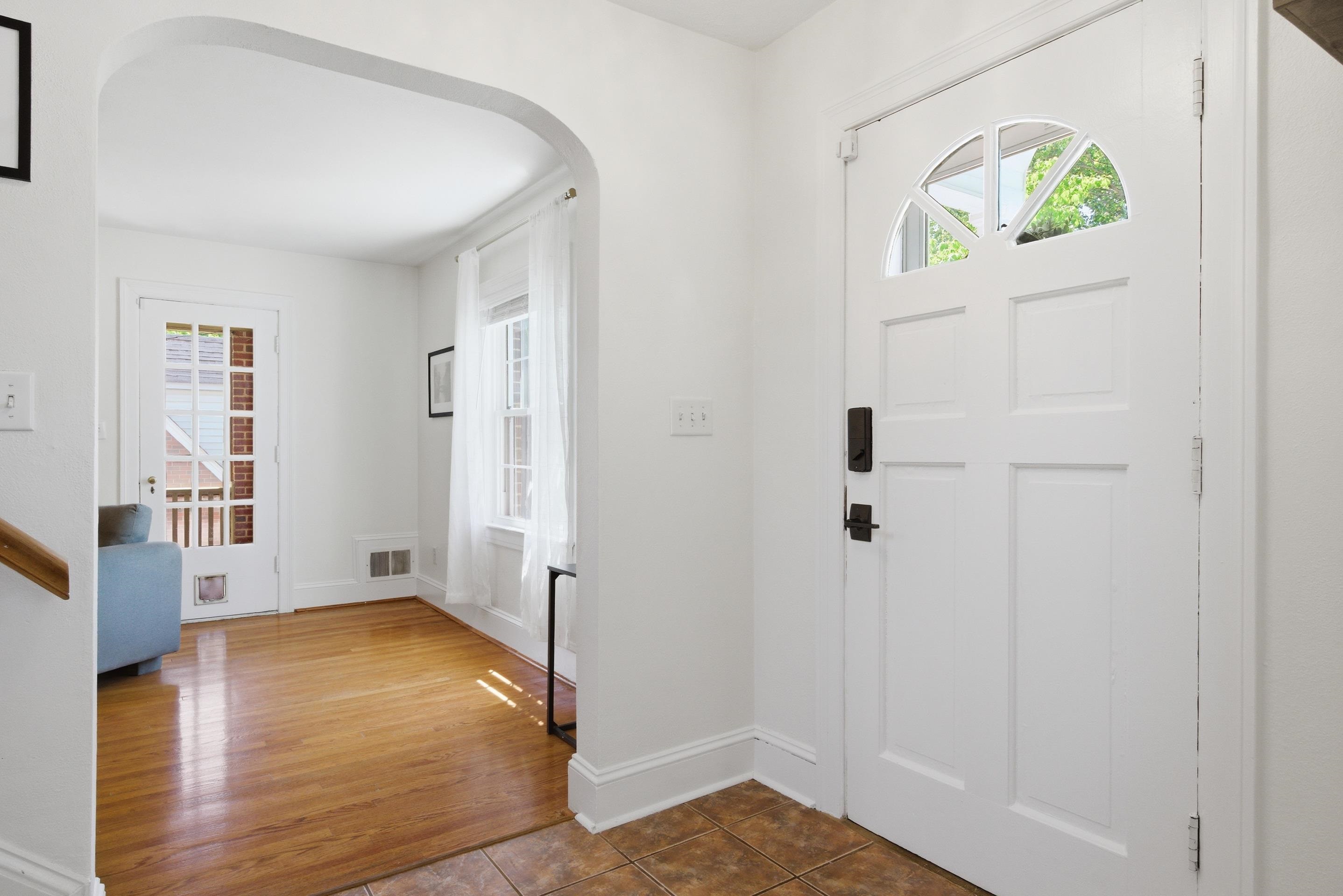 1609 Center Hill Drive SW Roanoke VA 24015