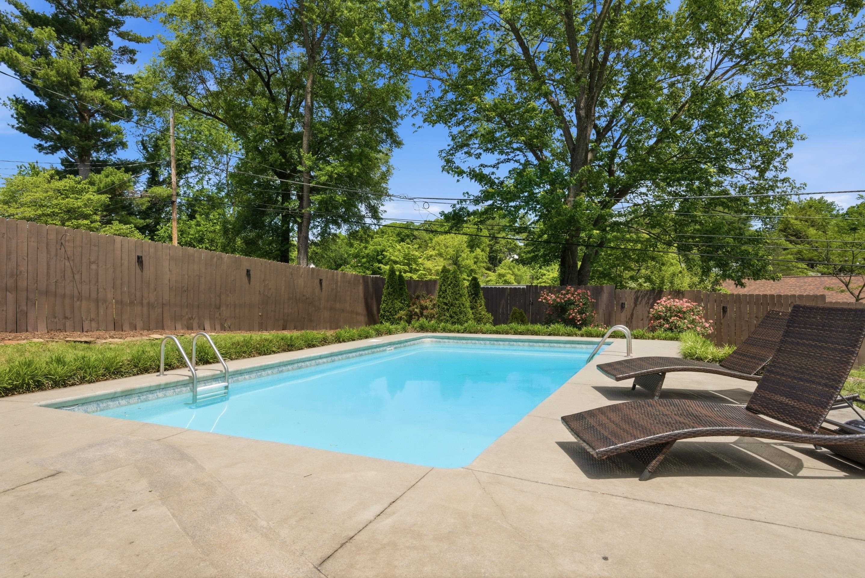1609 Center Hill Drive SW Roanoke VA 24015
