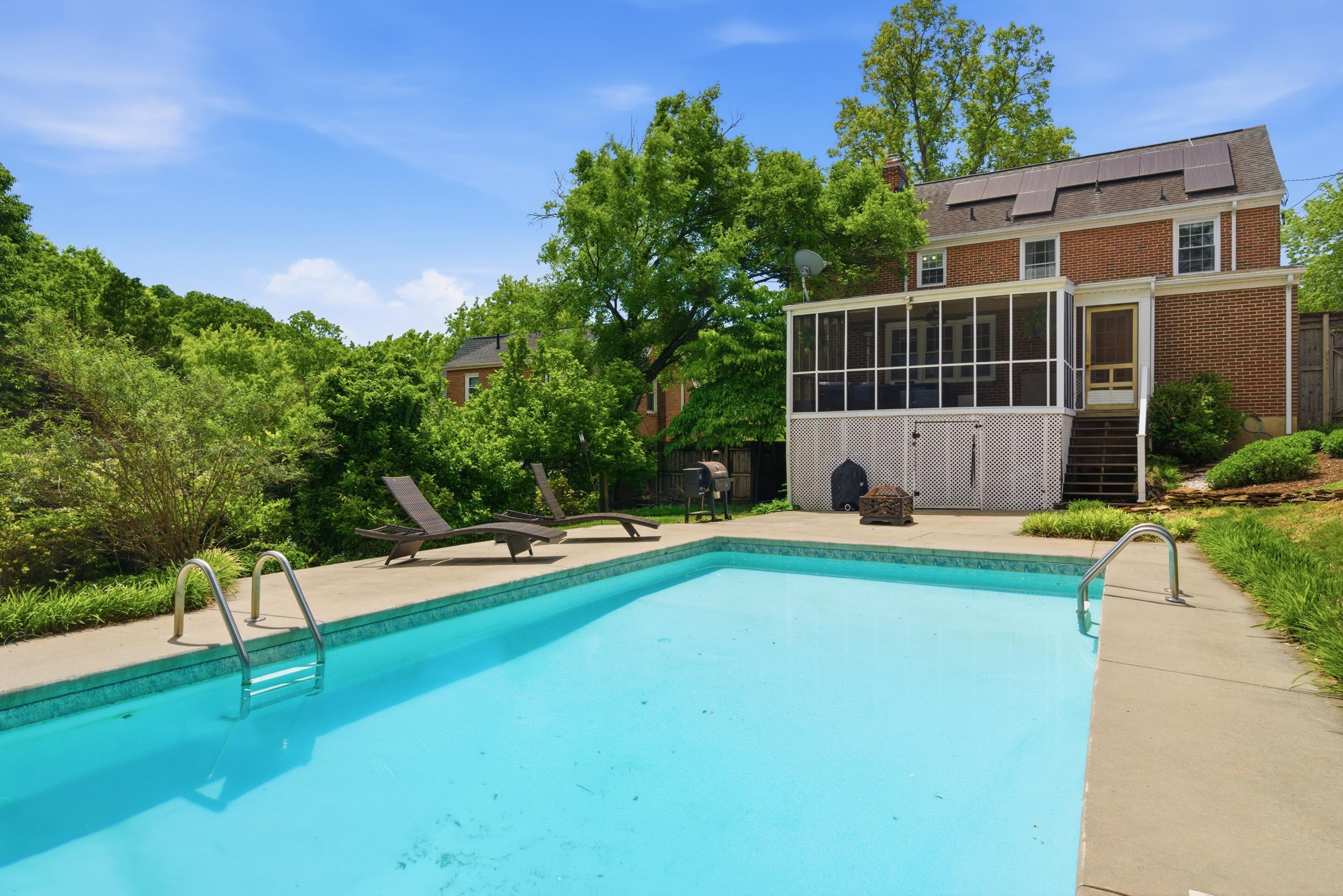 1609 Center Hill Drive SW Roanoke VA 24015