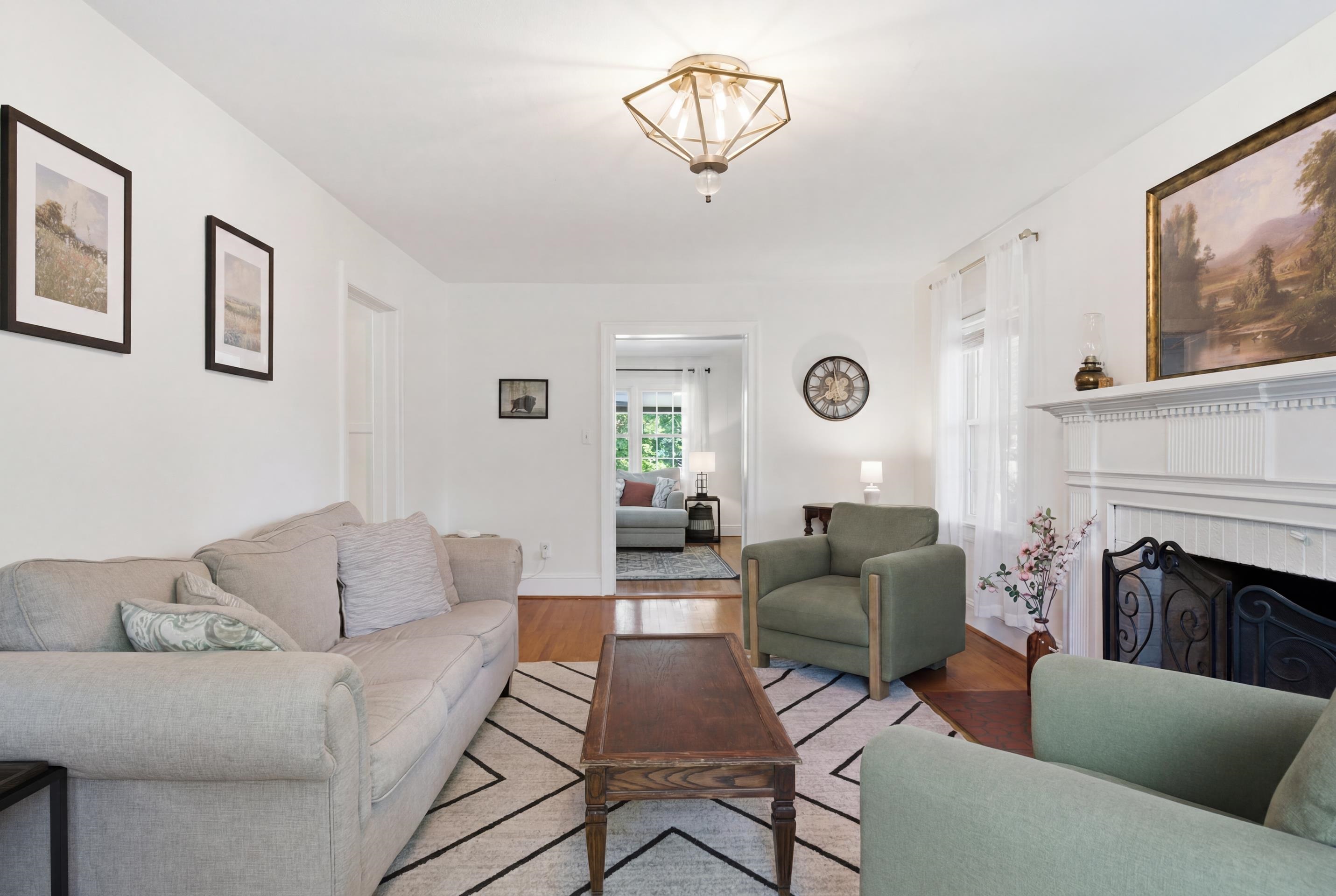 1609 Center Hill Drive SW Roanoke VA 24015