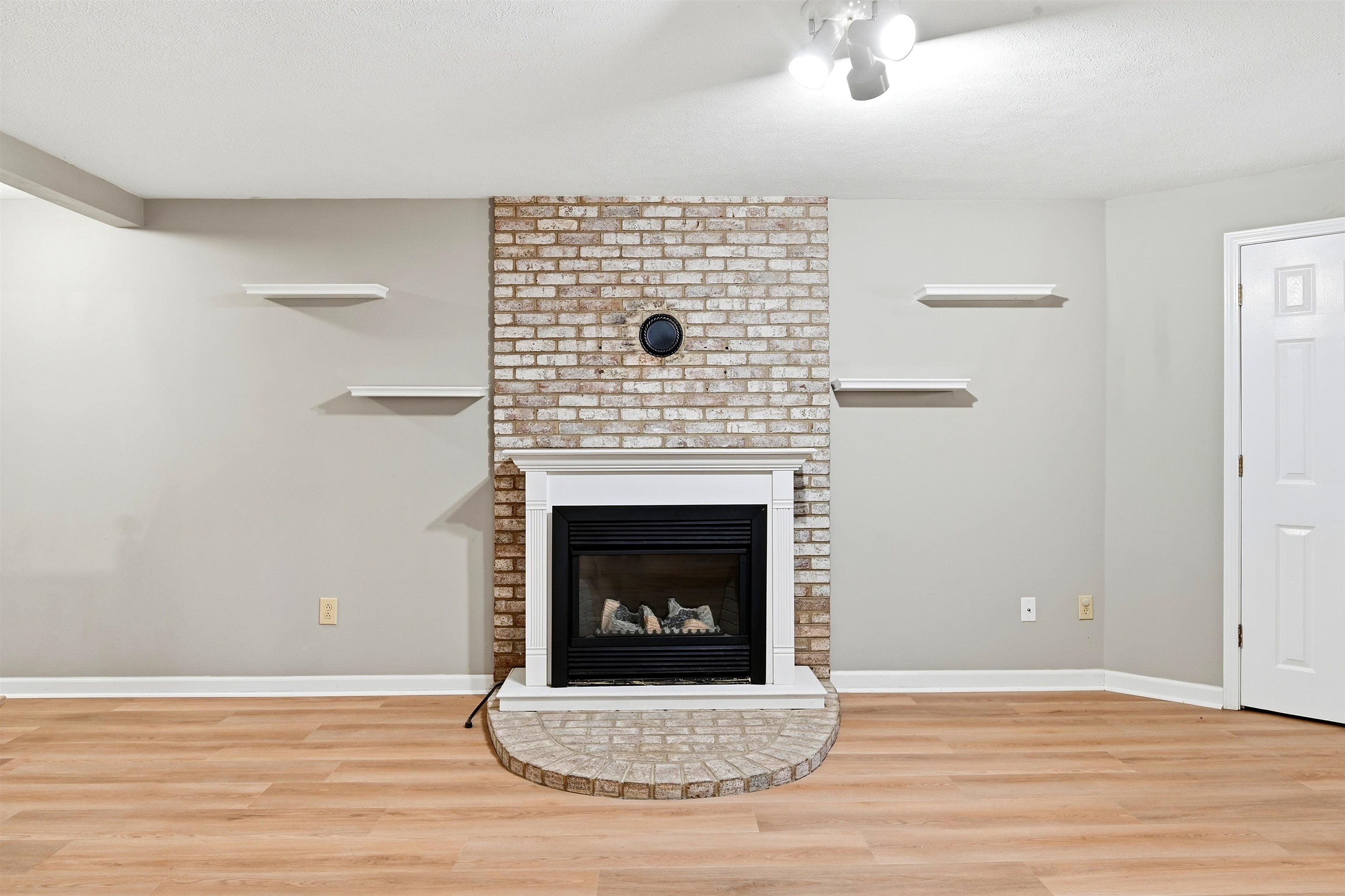 20 Howery Street Christiansburg VA 24073