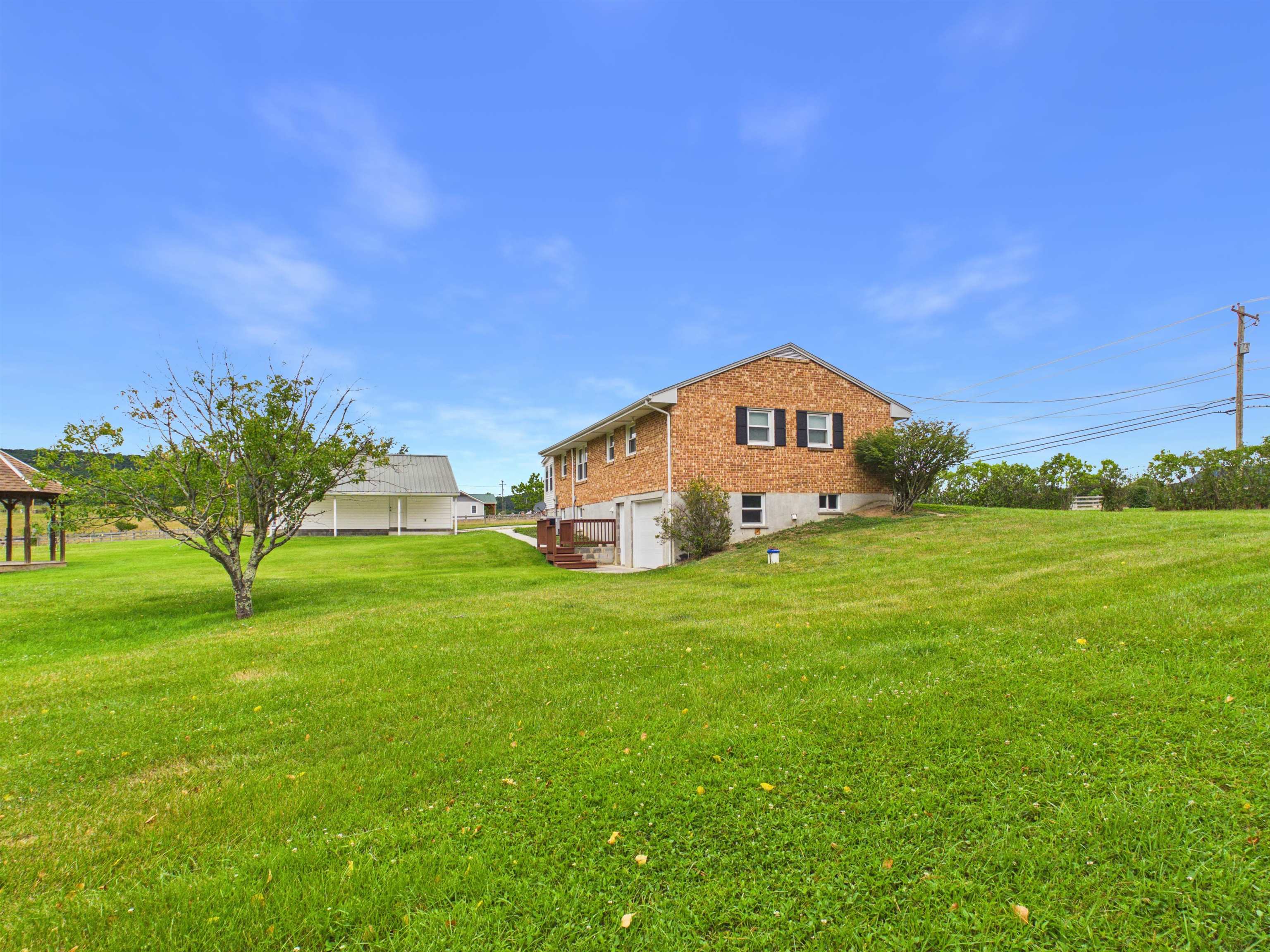 2653 Lusters Gate Road Blacksburg VA 24060