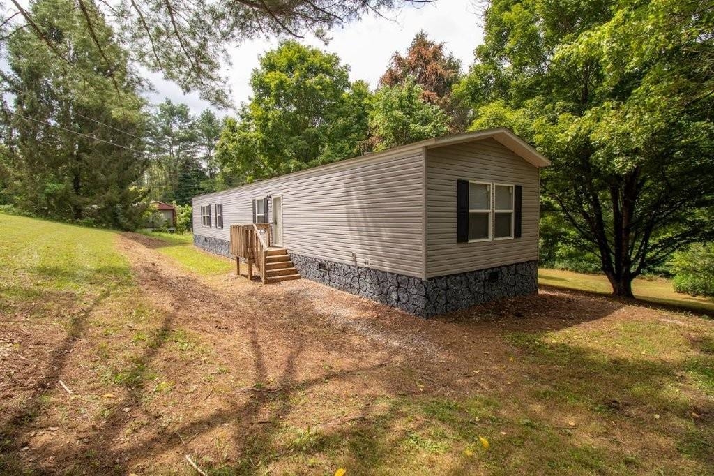 3517 Dove Lane Blacksburg VA 24060