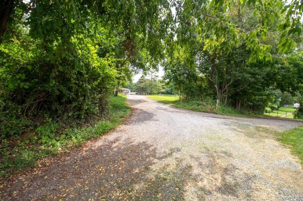 3517 Dove Lane Blacksburg VA 24060