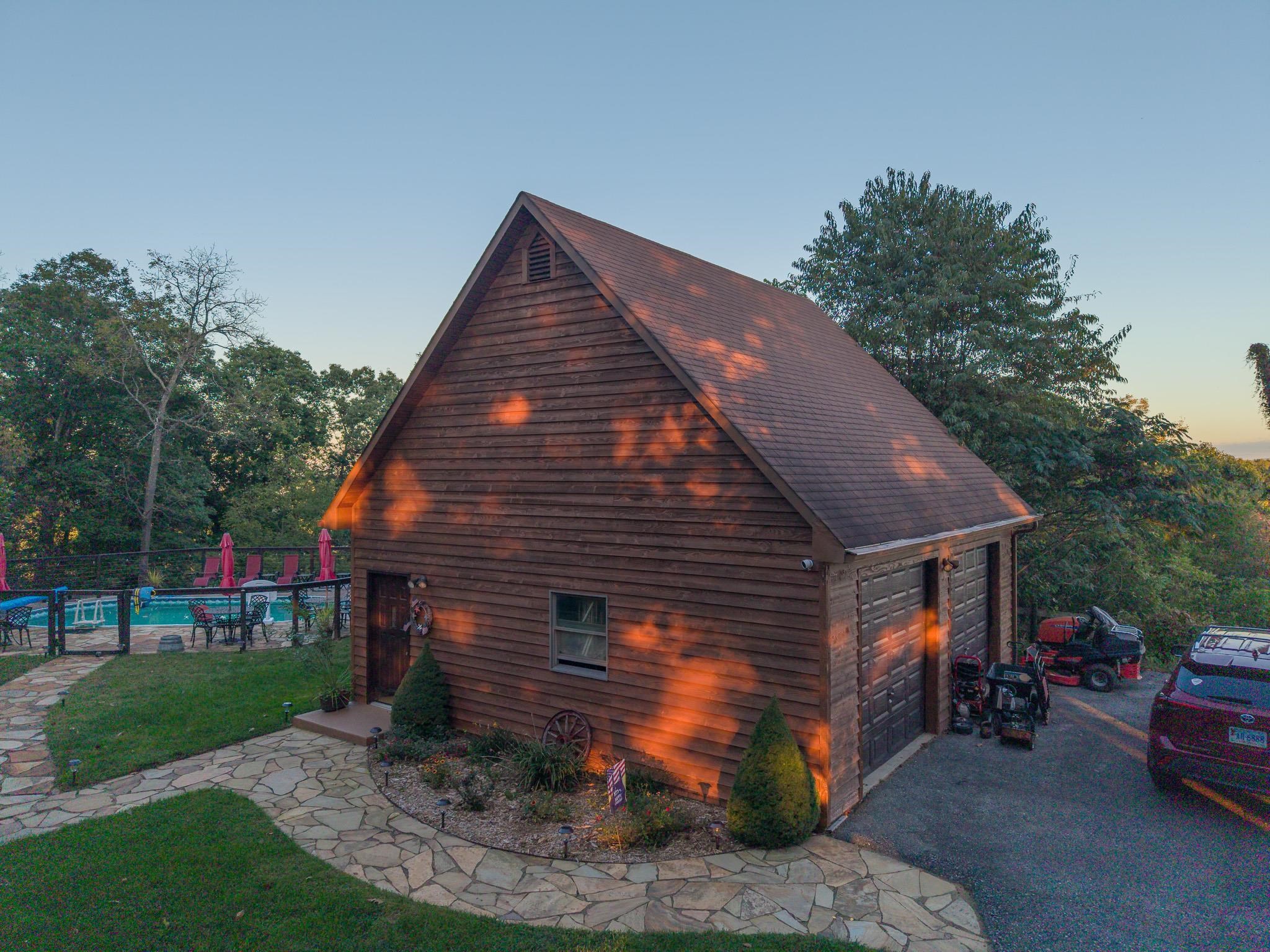 517 Myrtle Lane Rural Retreat VA 24368
