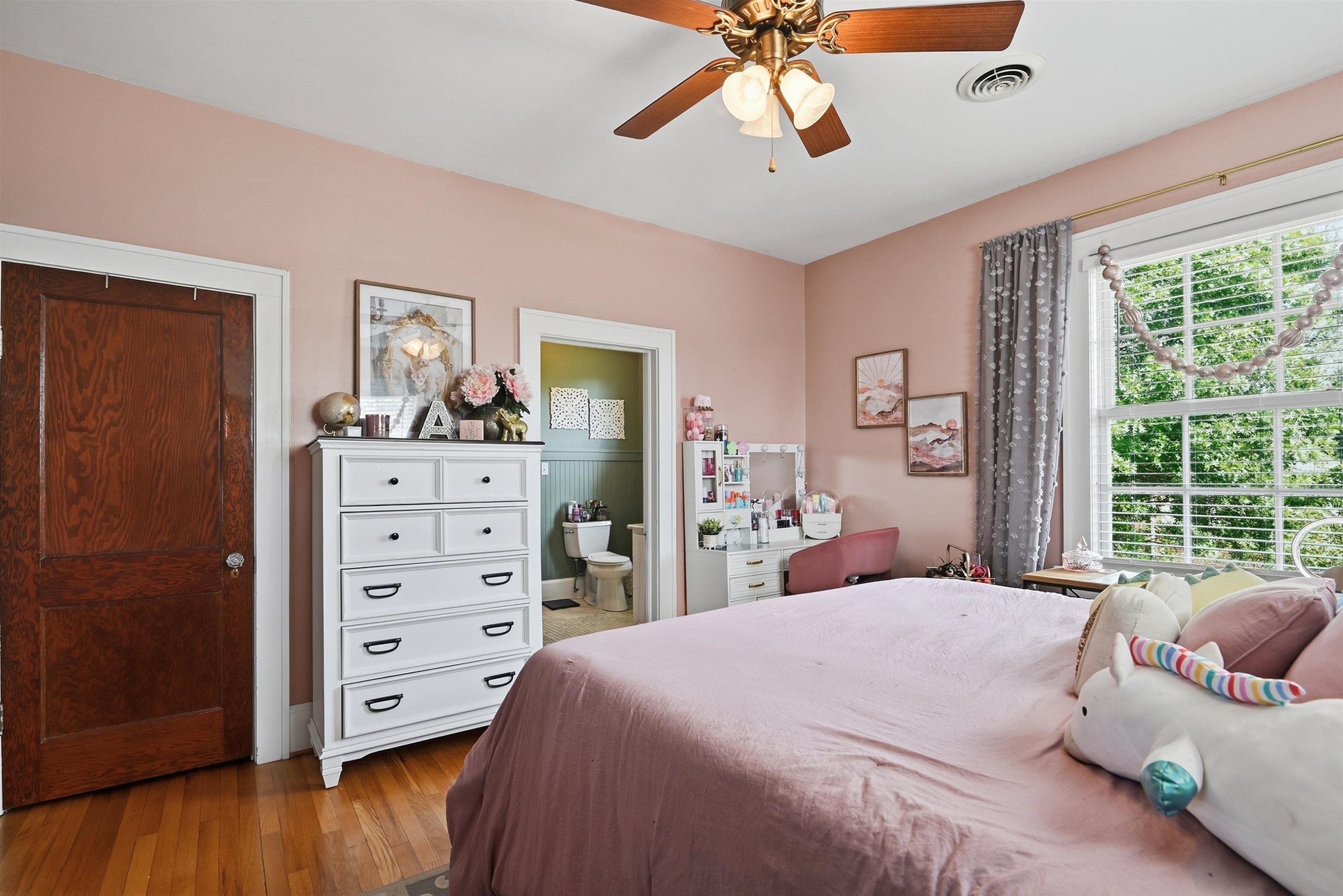 715 Oak Lane Radford VA 24141