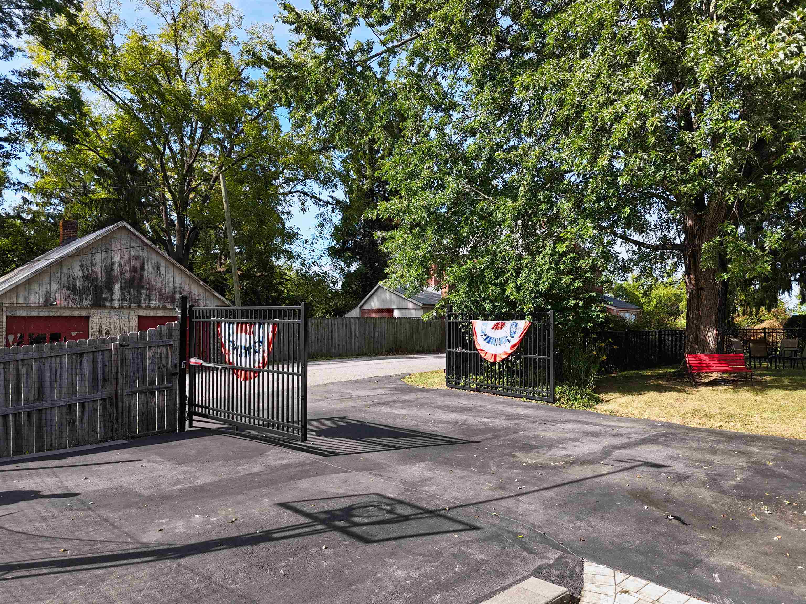 715 Oak Lane Radford VA 24141