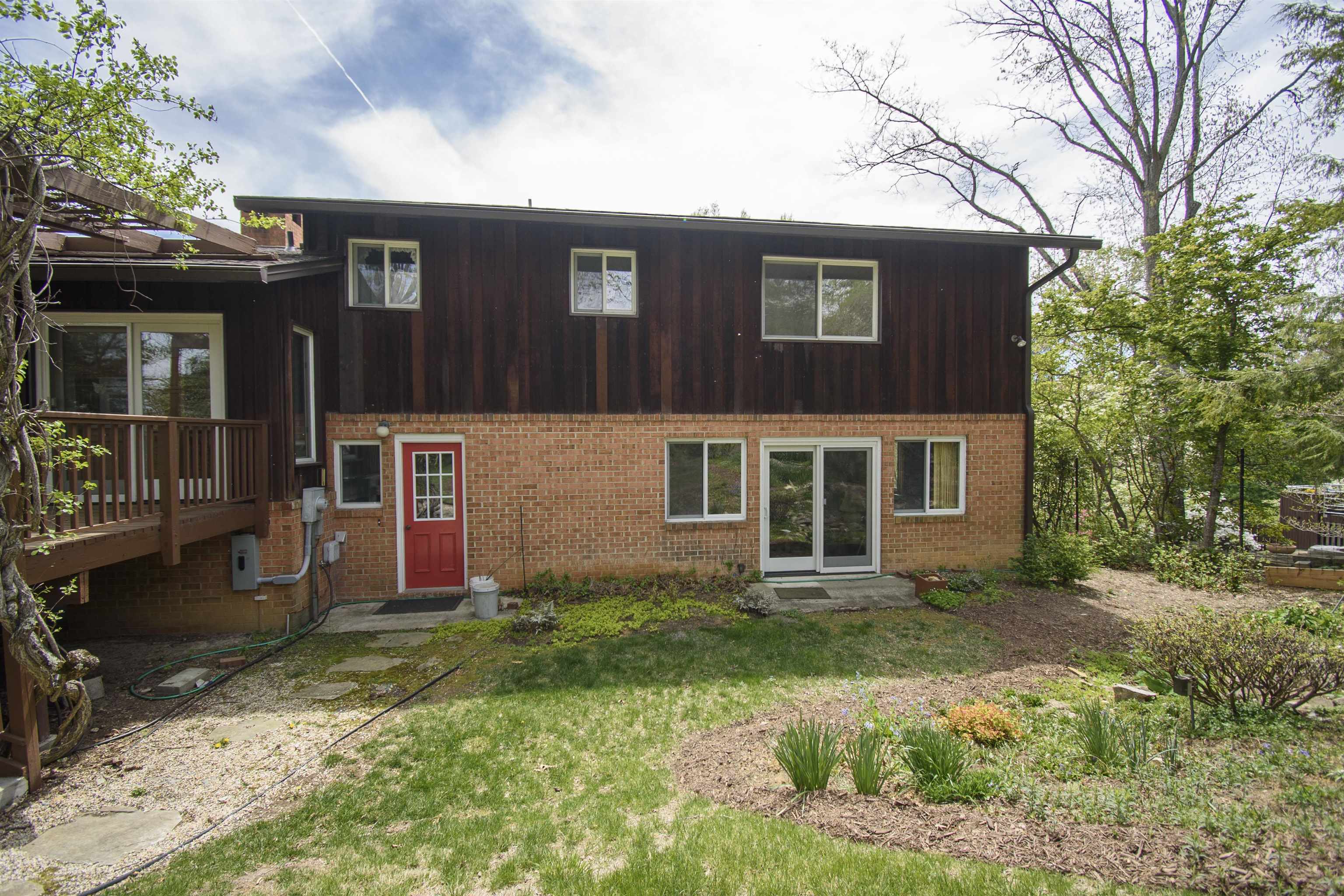 1409 Locust Avenue Blacksburg VA 24060