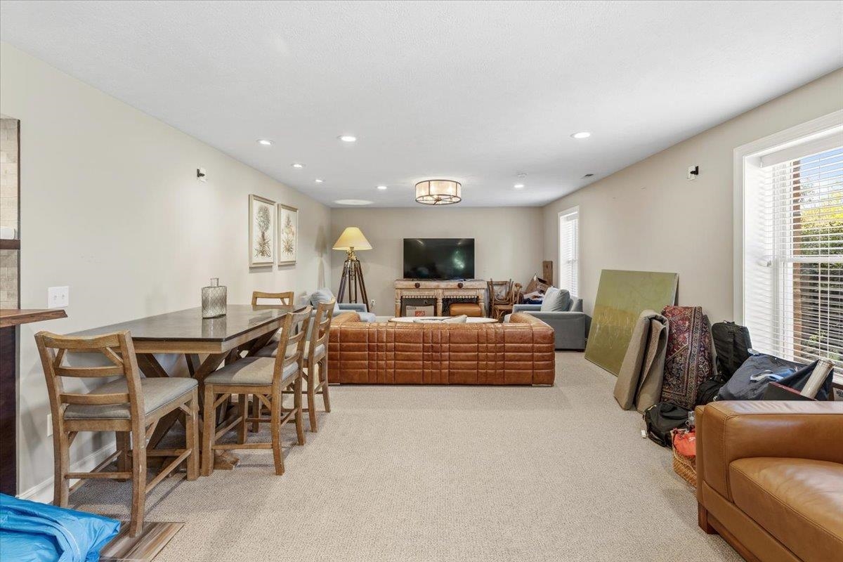 2213 Birch Leaf Lane Blacksburg VA 24060