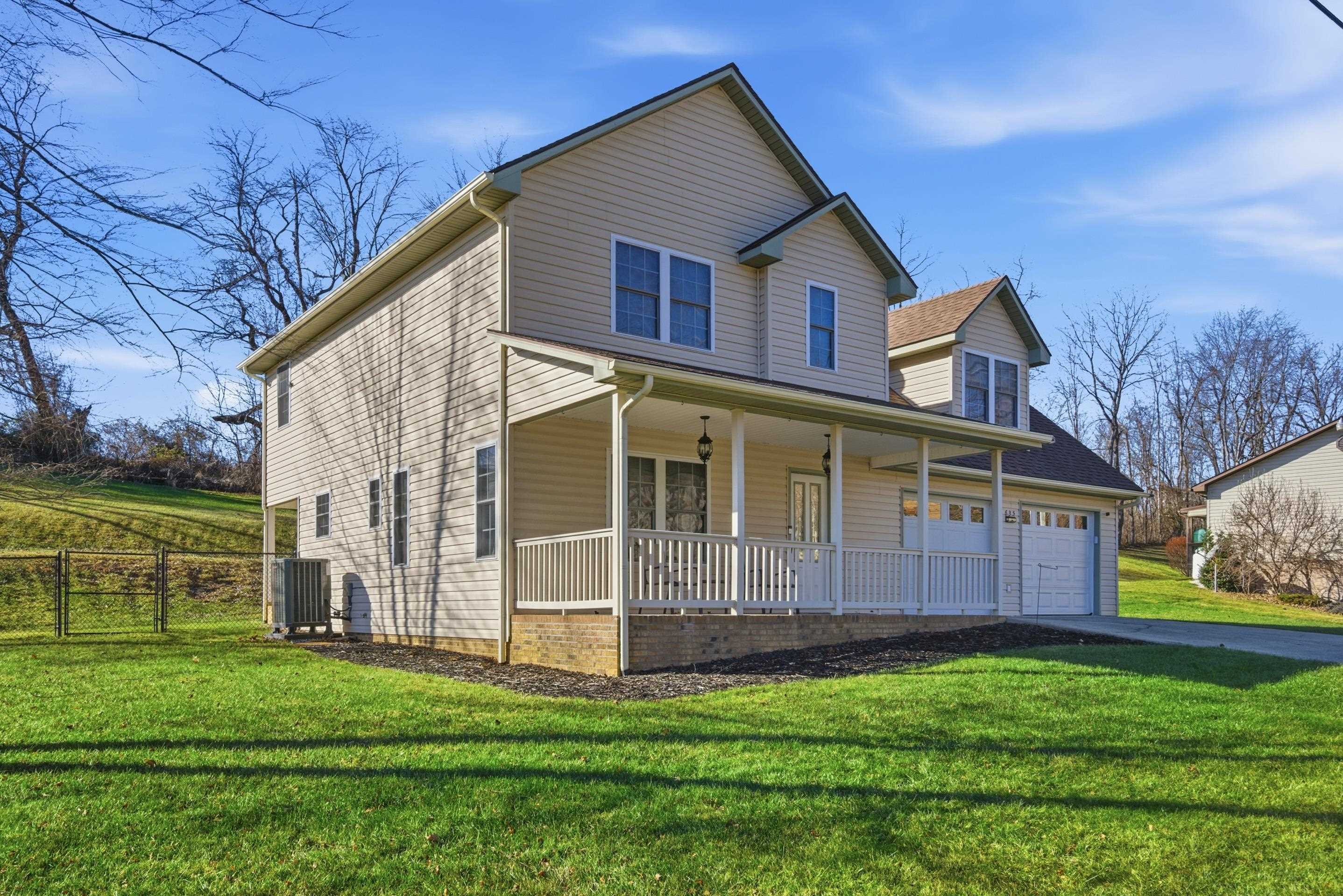 635 S Petunia Road Wytheville VA 24382