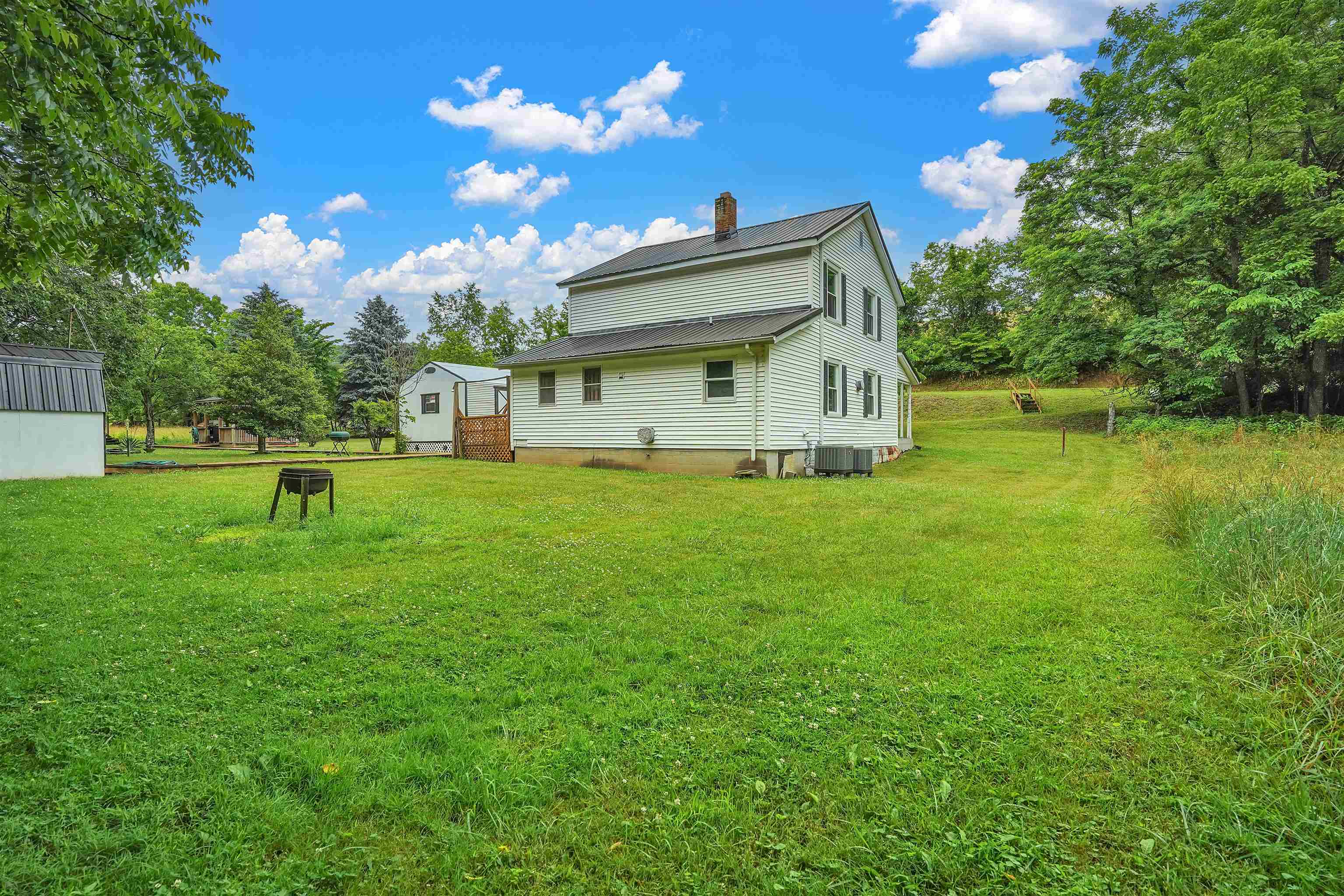 9048 Cumberland Gap Road New Castle VA 24127