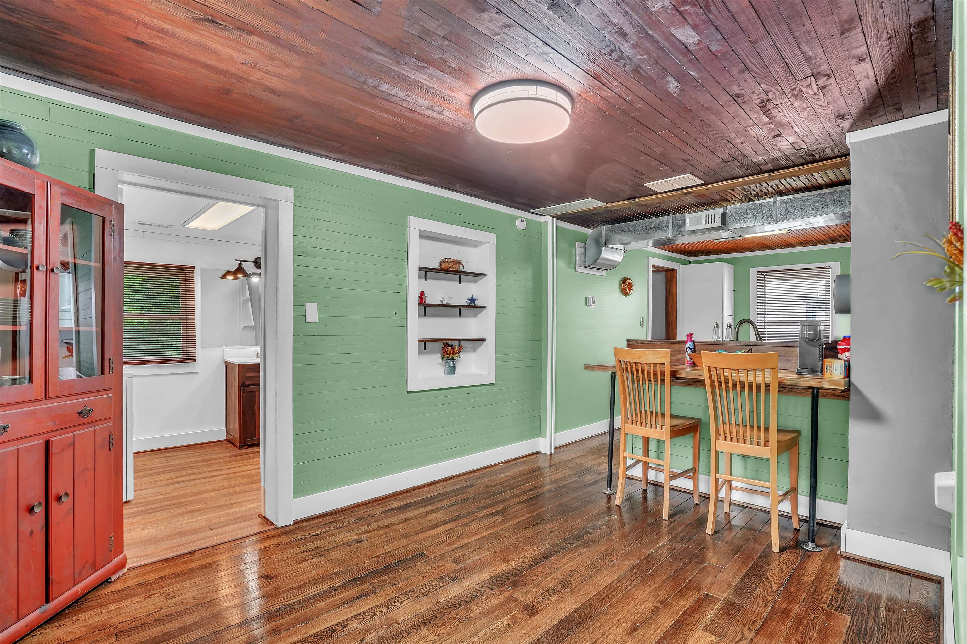 9048 Cumberland Gap Road New Castle VA 24127