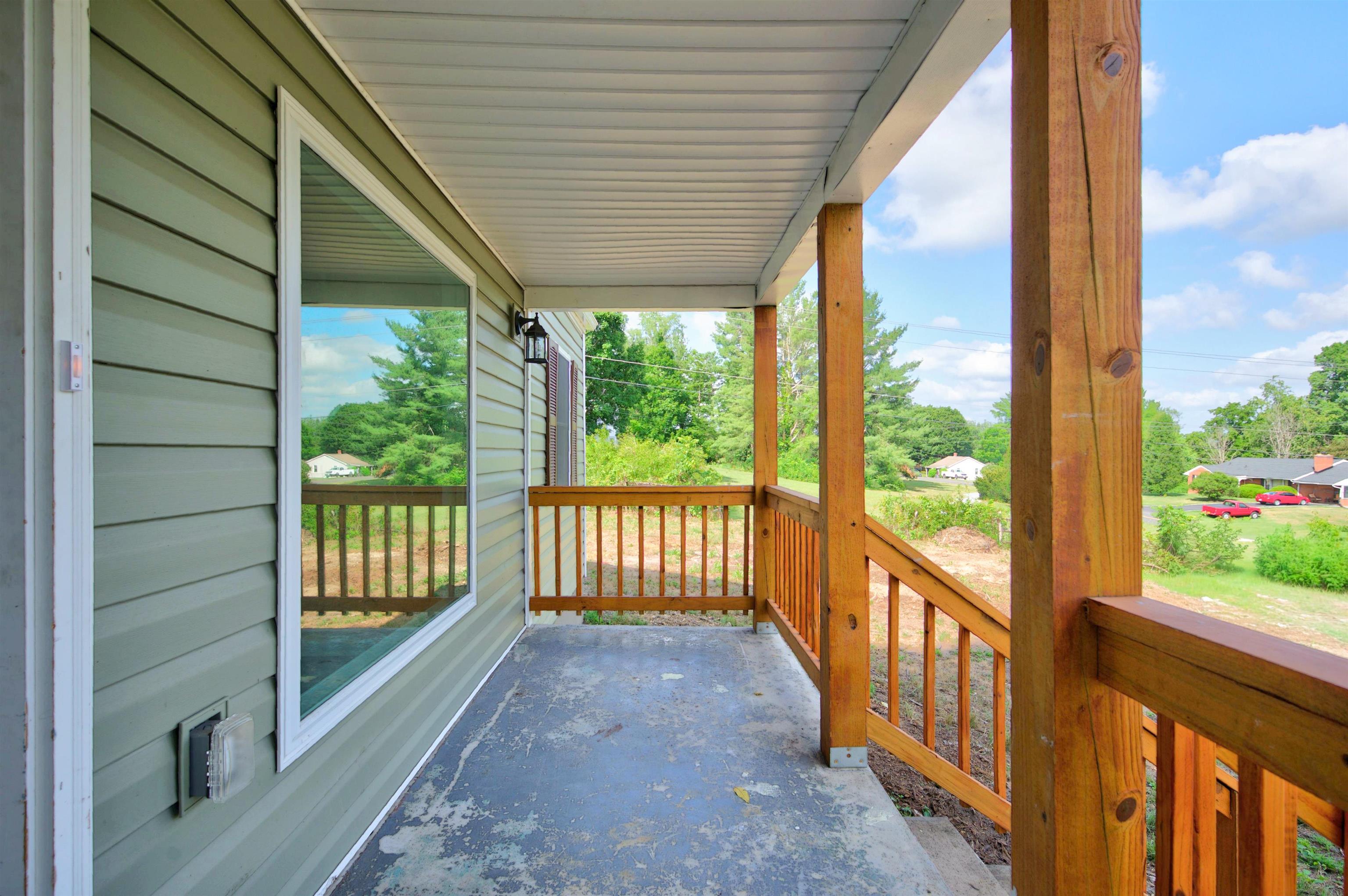 348 Jordan Street Dublin VA 24084