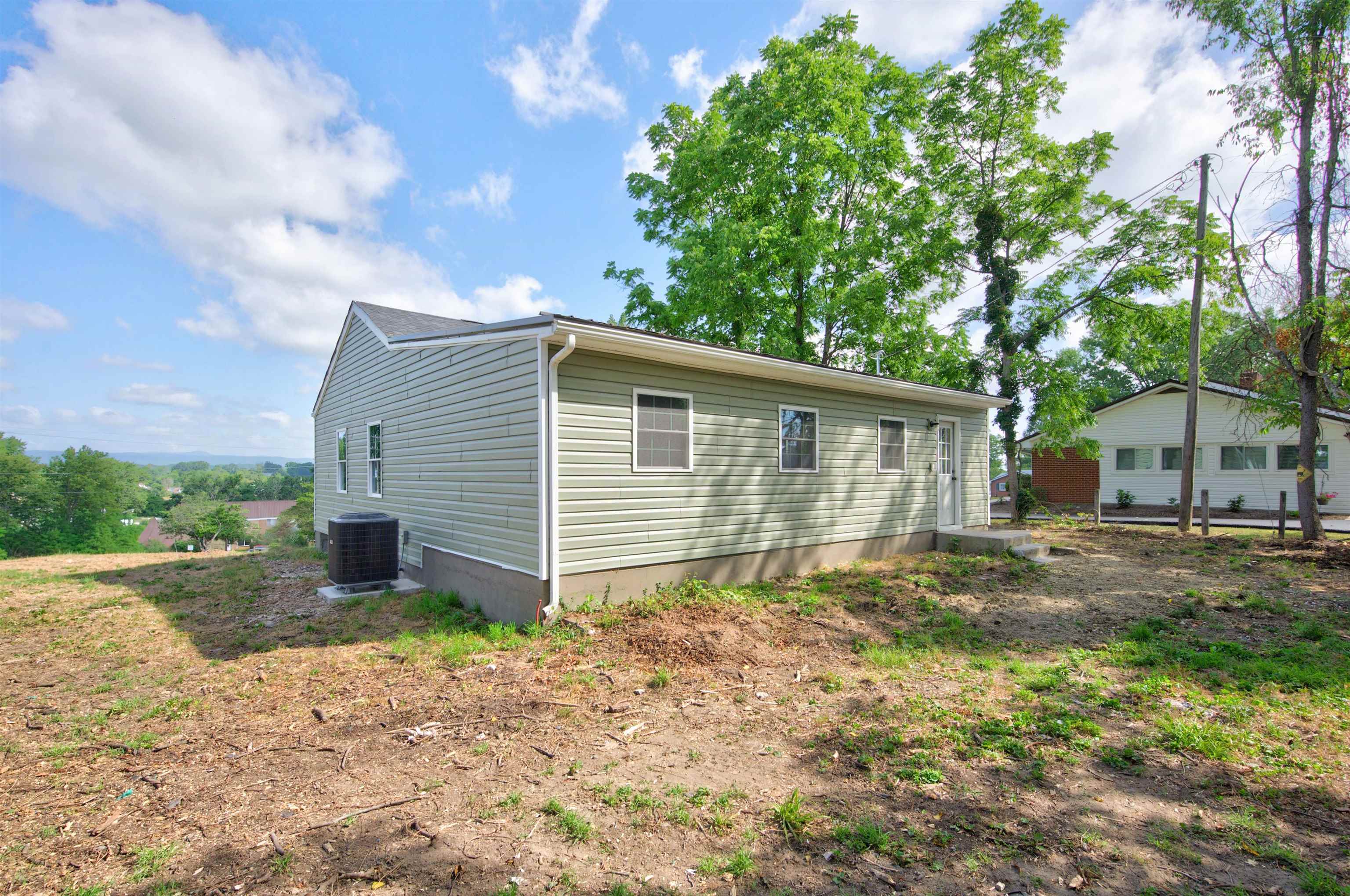 348 Jordan Street Dublin VA 24084
