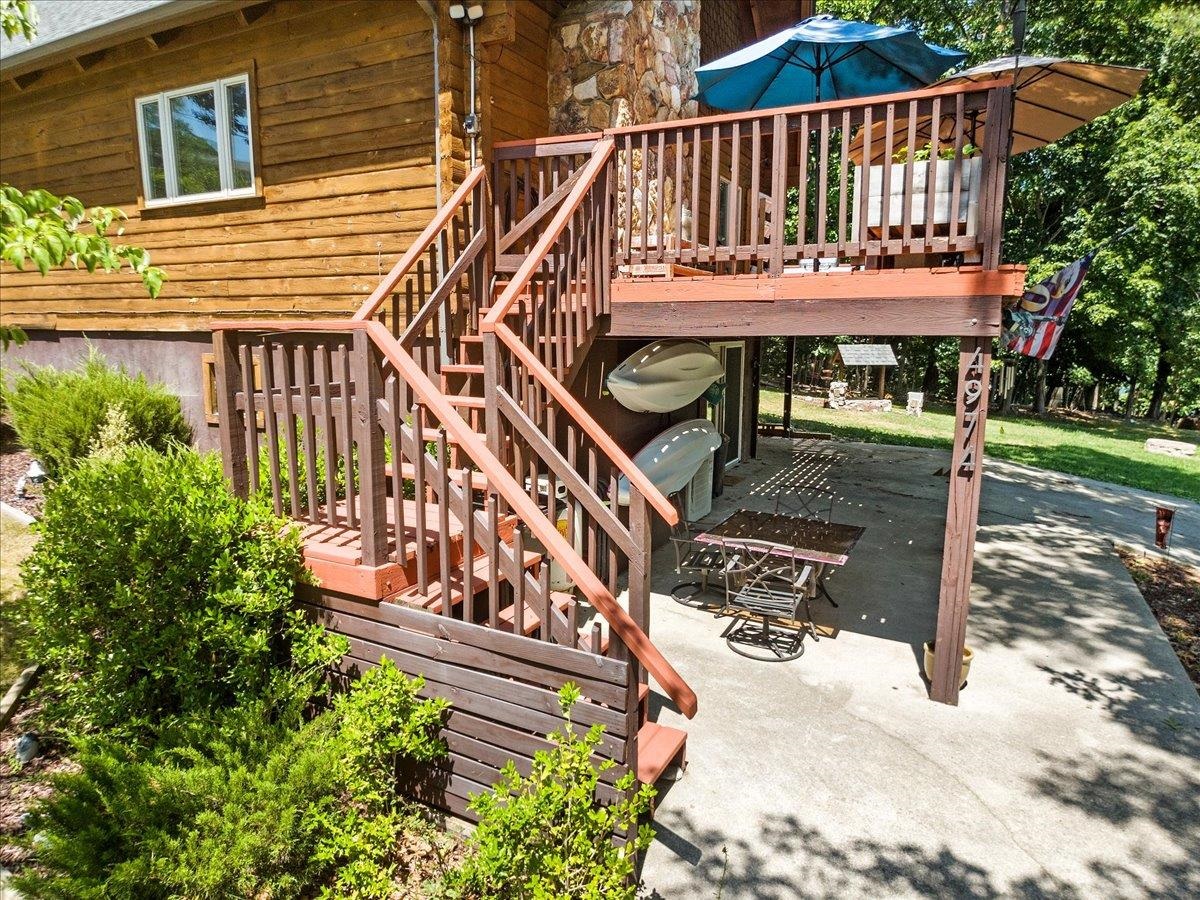 4974 Cove View Road Pulaski VA 24301