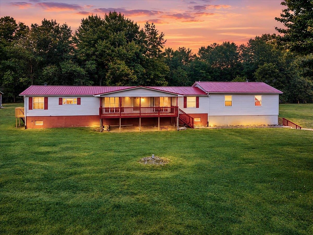 5308 Thornspring Road Pulaski VA 24301