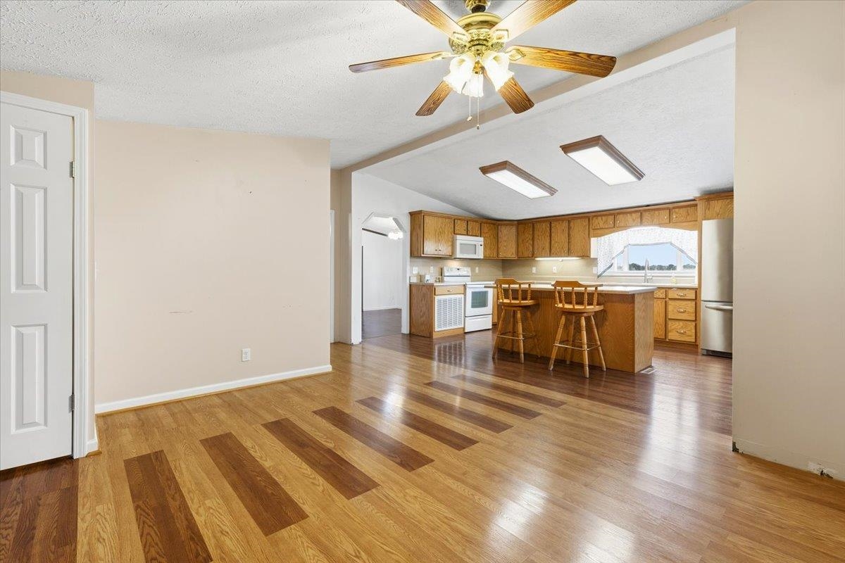 5308 Thornspring Road Pulaski VA 24301