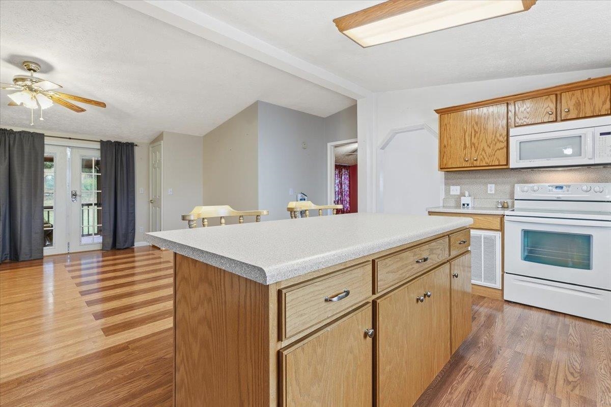 5308 Thornspring Road Pulaski VA 24301