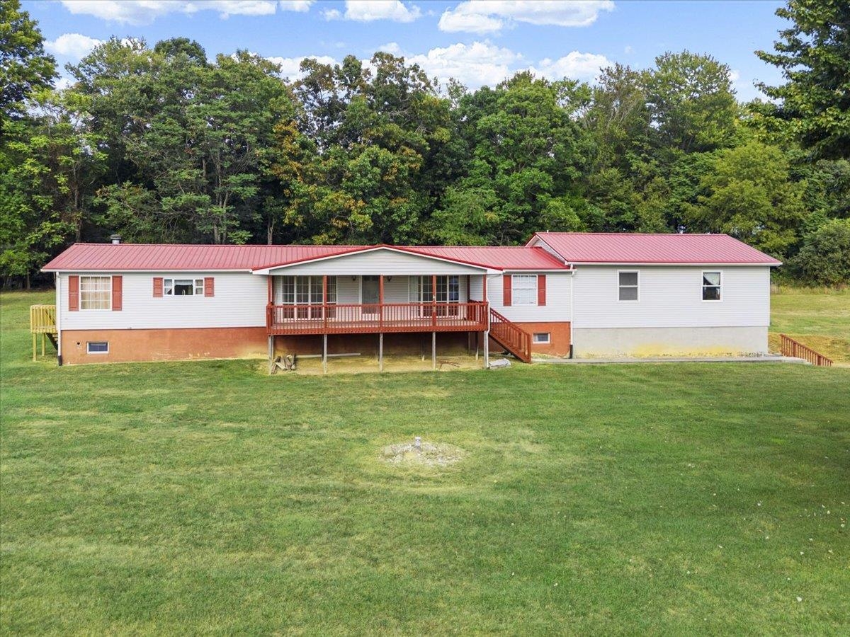 5308 Thornspring Road Pulaski VA 24301