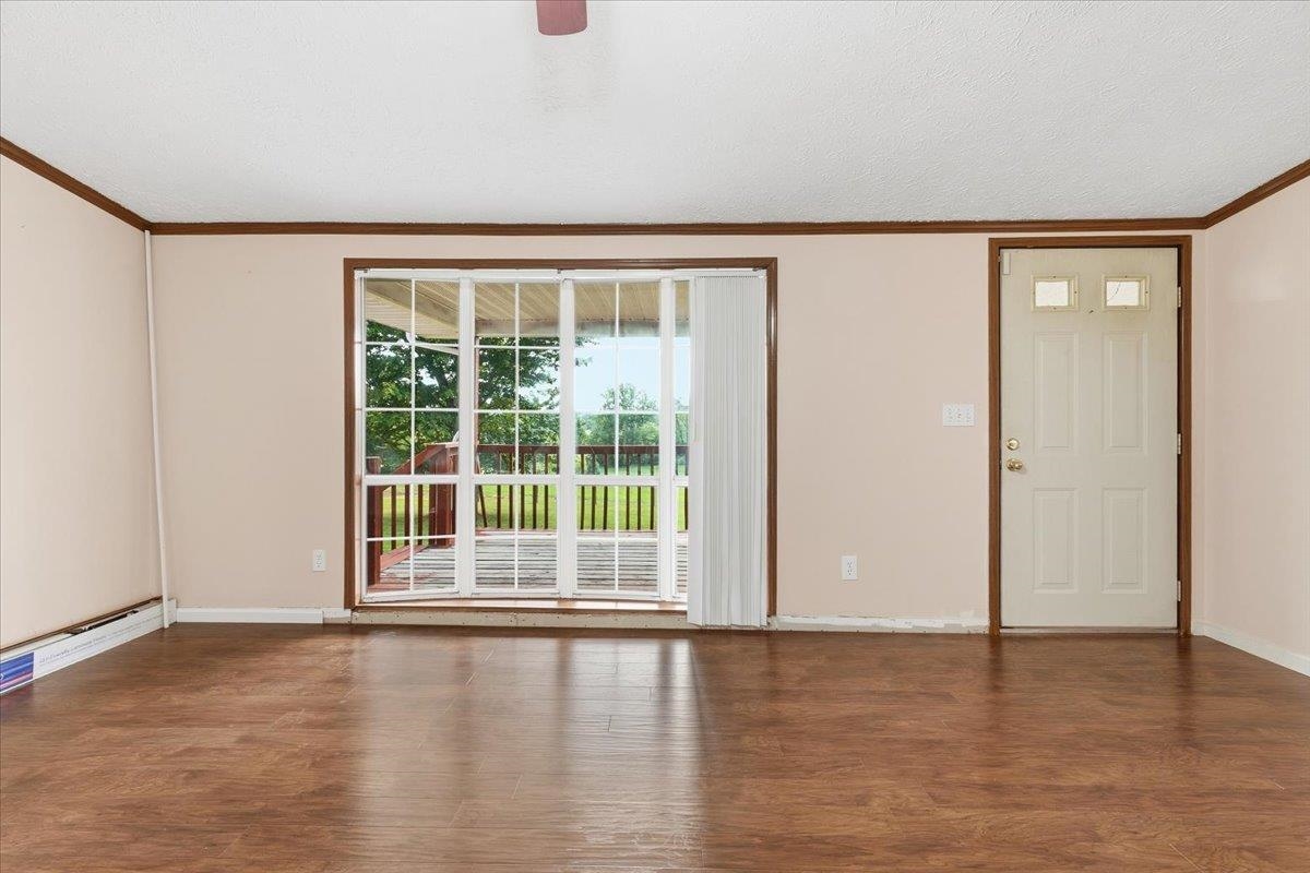 5308 Thornspring Road Pulaski VA 24301