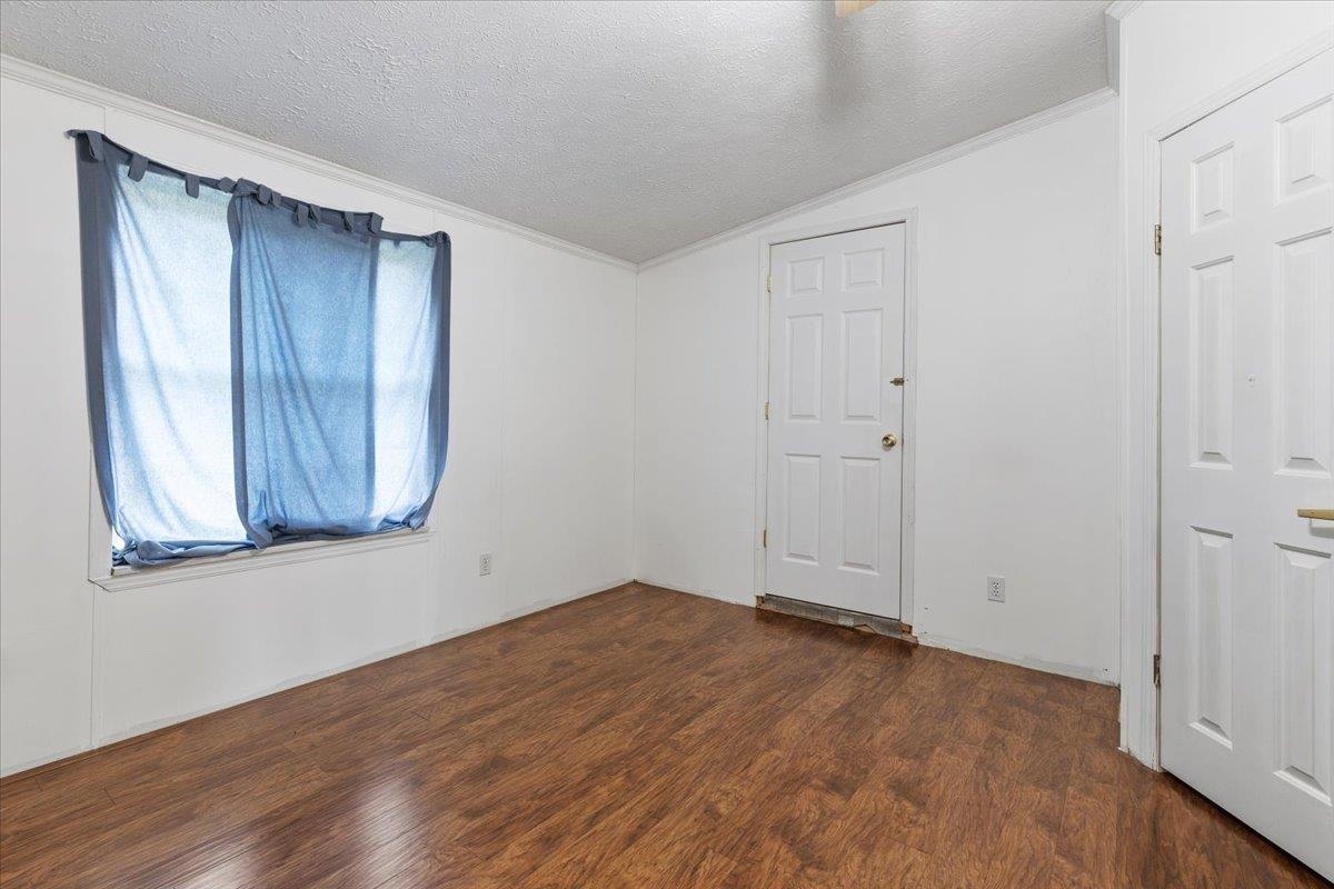 5308 Thornspring Road Pulaski VA 24301
