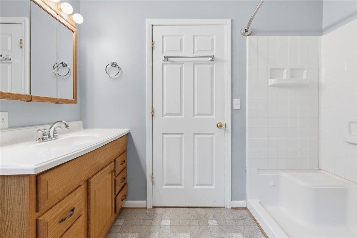5308 Thornspring Road Pulaski VA 24301