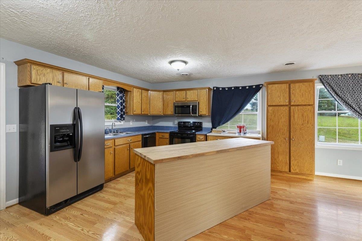 5308 Thornspring Road Pulaski VA 24301