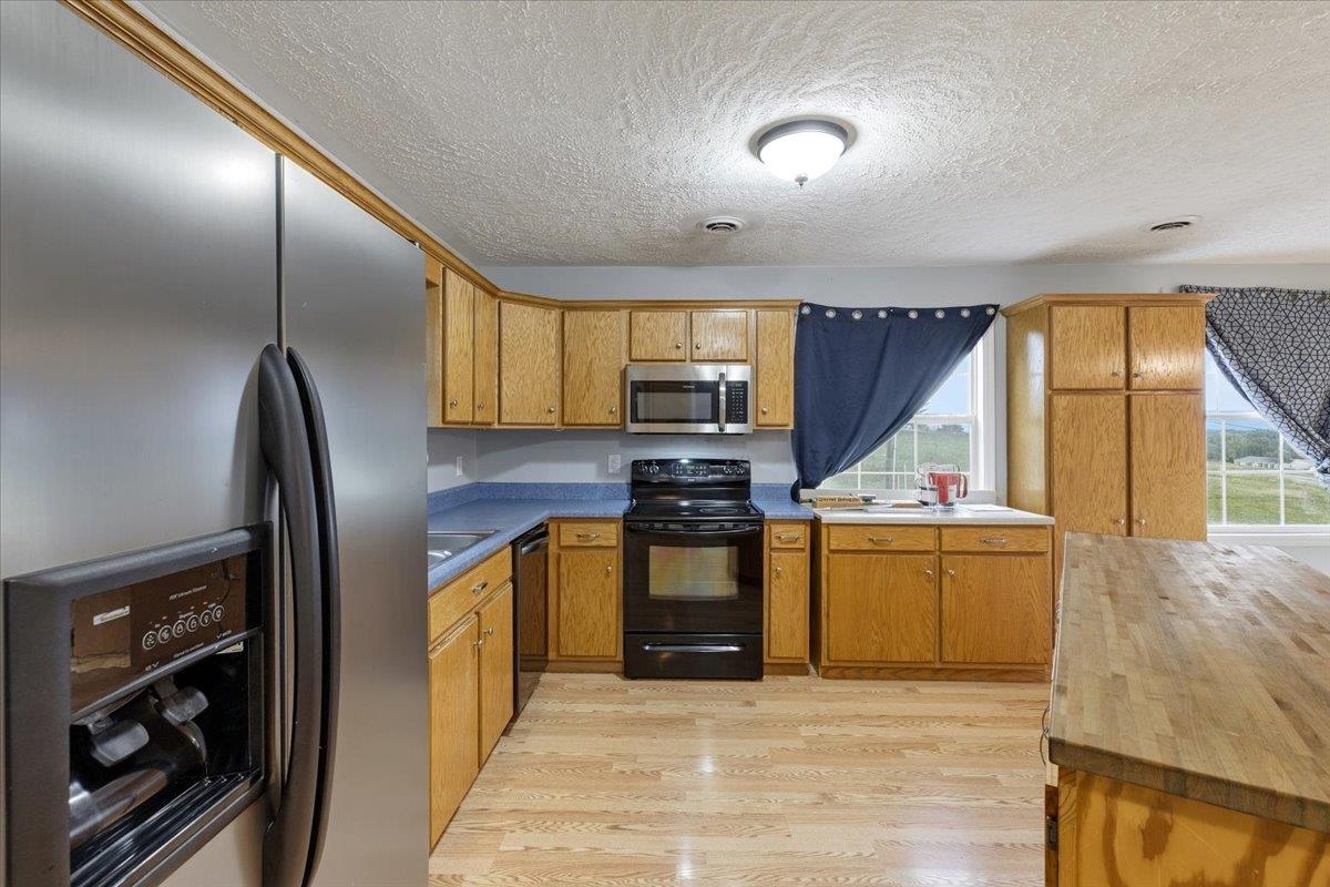 5308 Thornspring Road Pulaski VA 24301