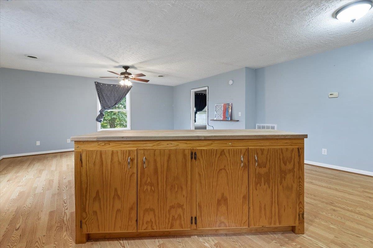 5308 Thornspring Road Pulaski VA 24301