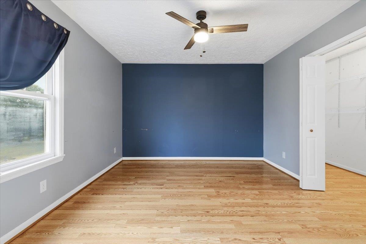 5308 Thornspring Road Pulaski VA 24301