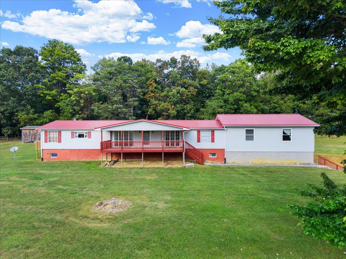 5308 Thornspring Road Pulaski VA 24301