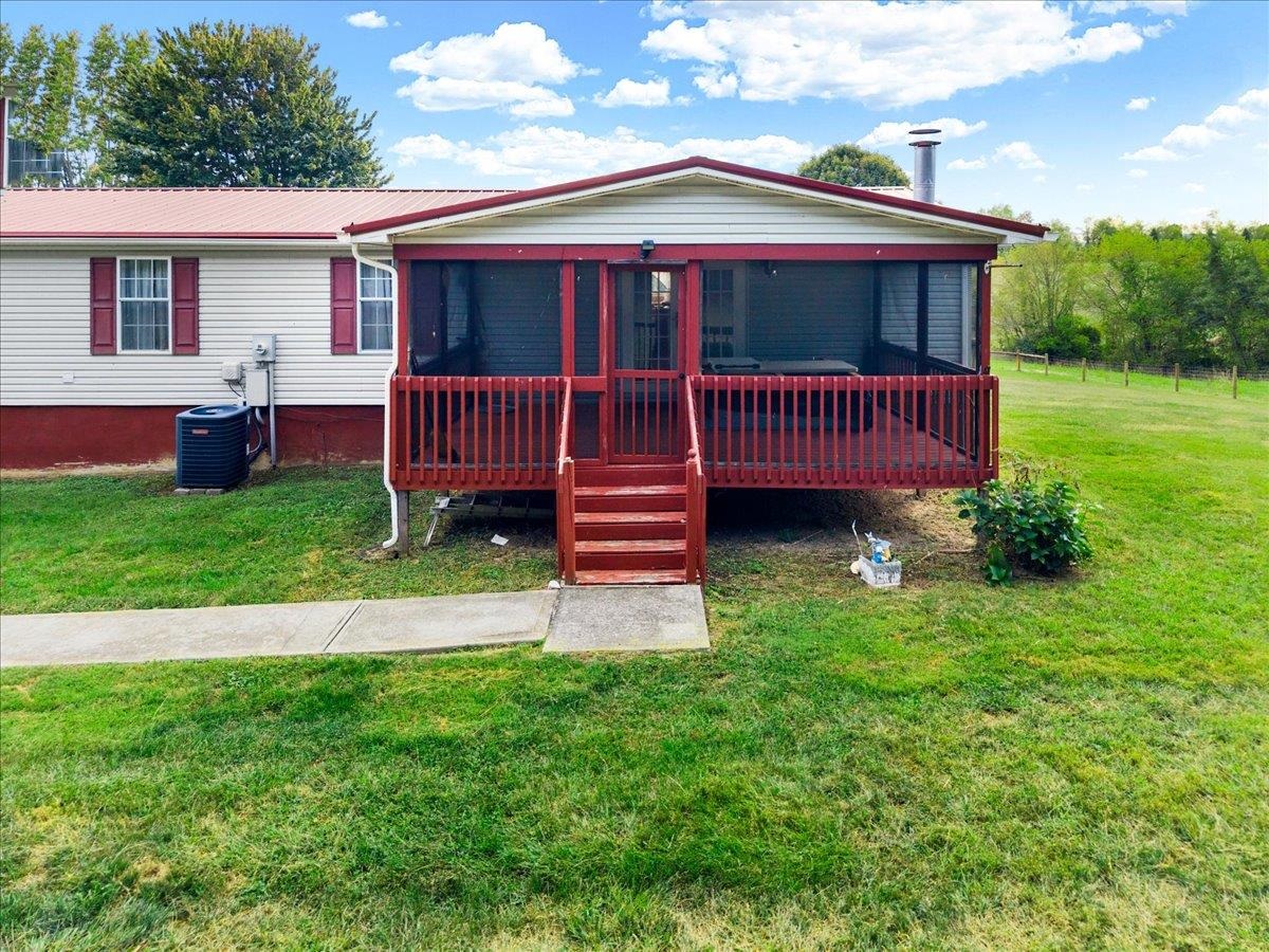 5308 Thornspring Road Pulaski VA 24301