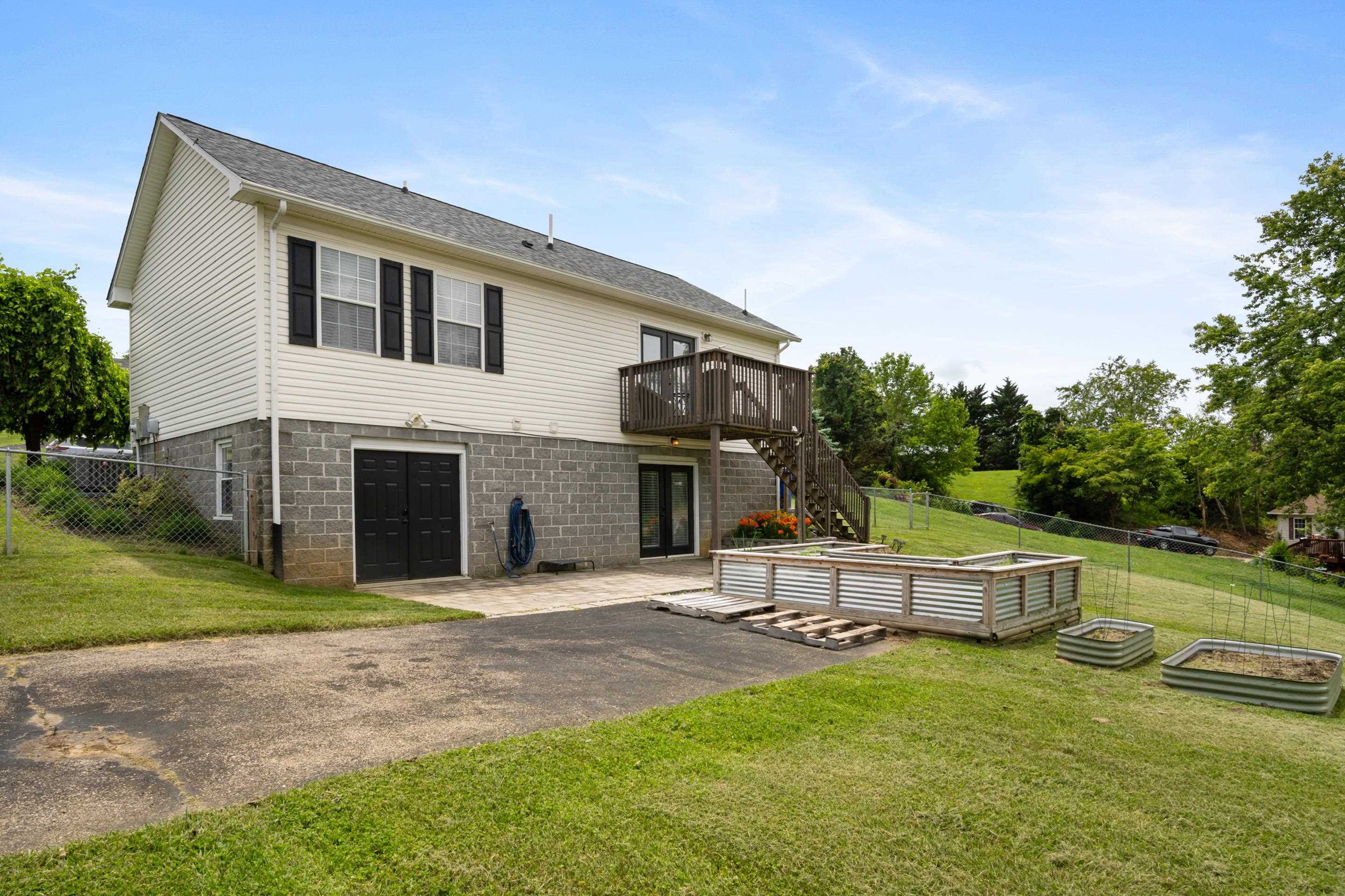 1020 Gobblers Spur Christiansburg VA 24073