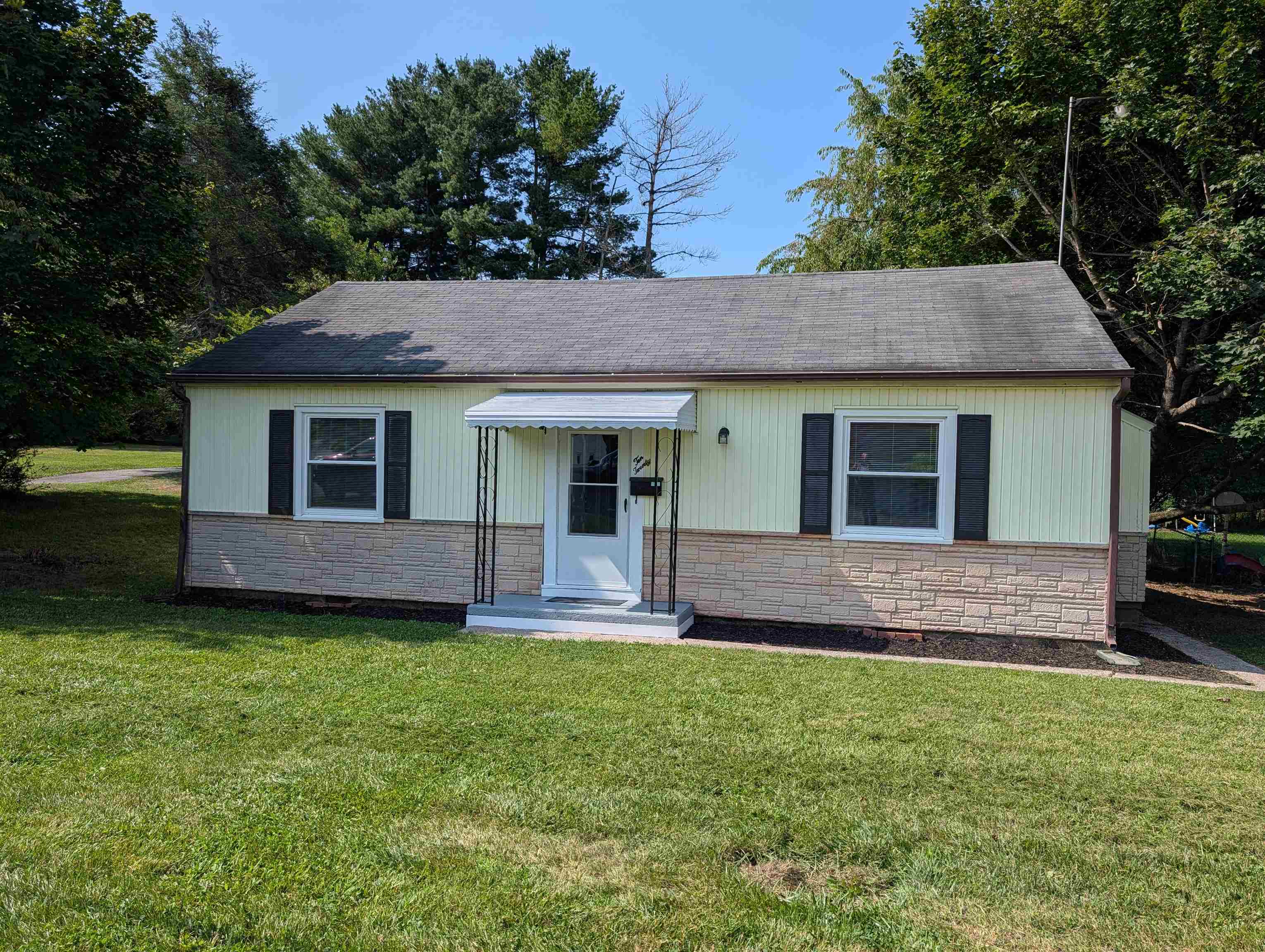 1020 Preston Street Radford VA 24141