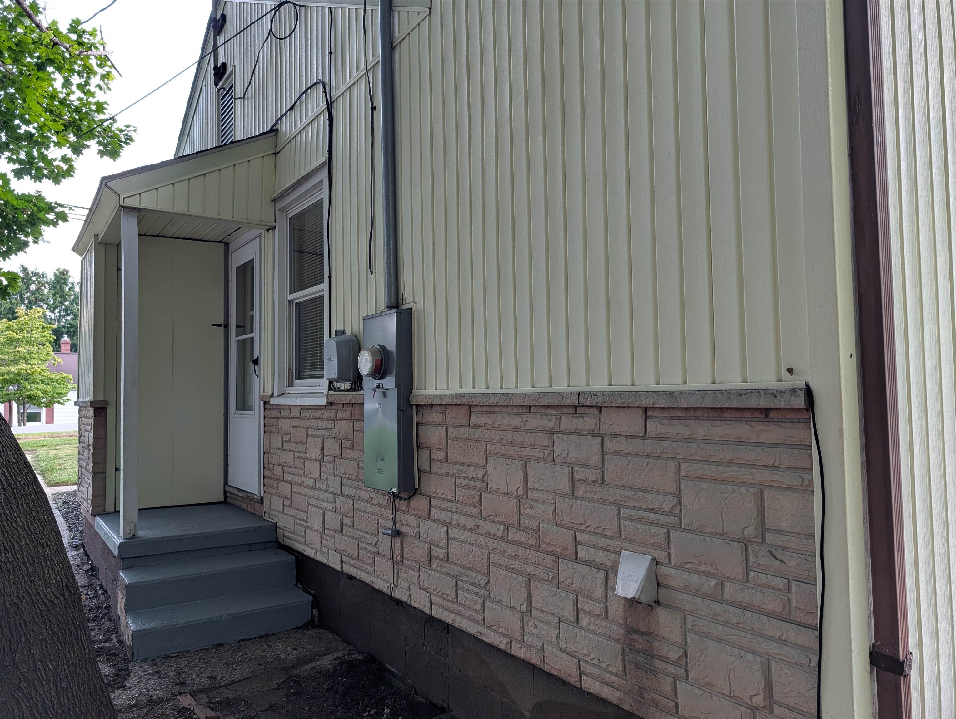 1020 Preston Street Radford VA 24141