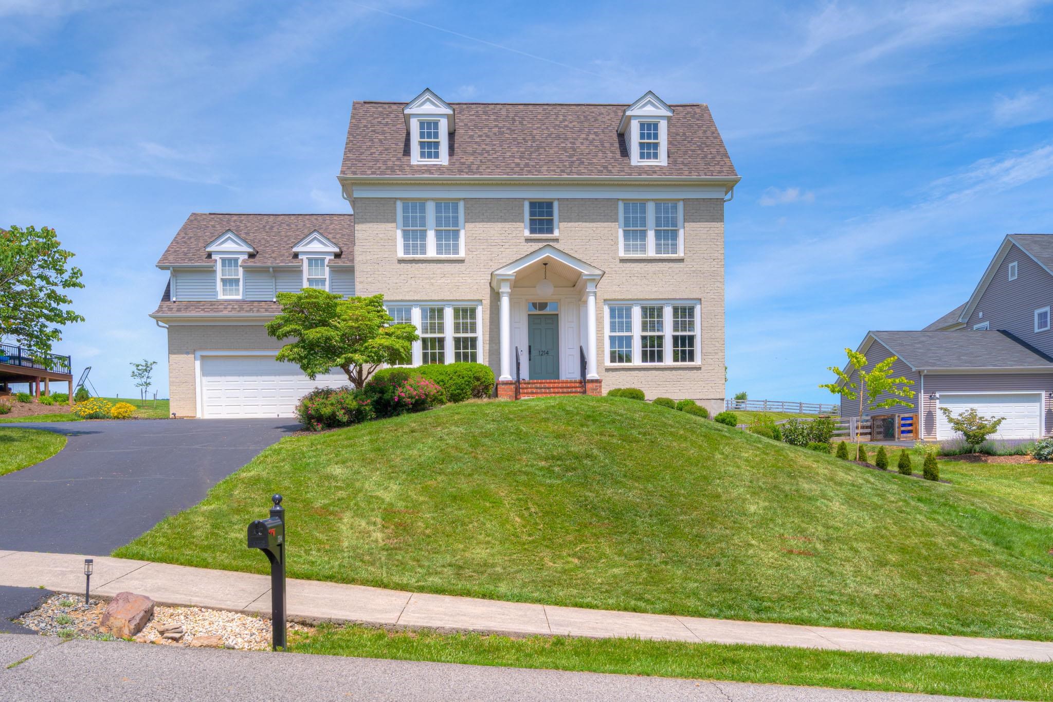Blacksburg VA, 1214 Redbud Road