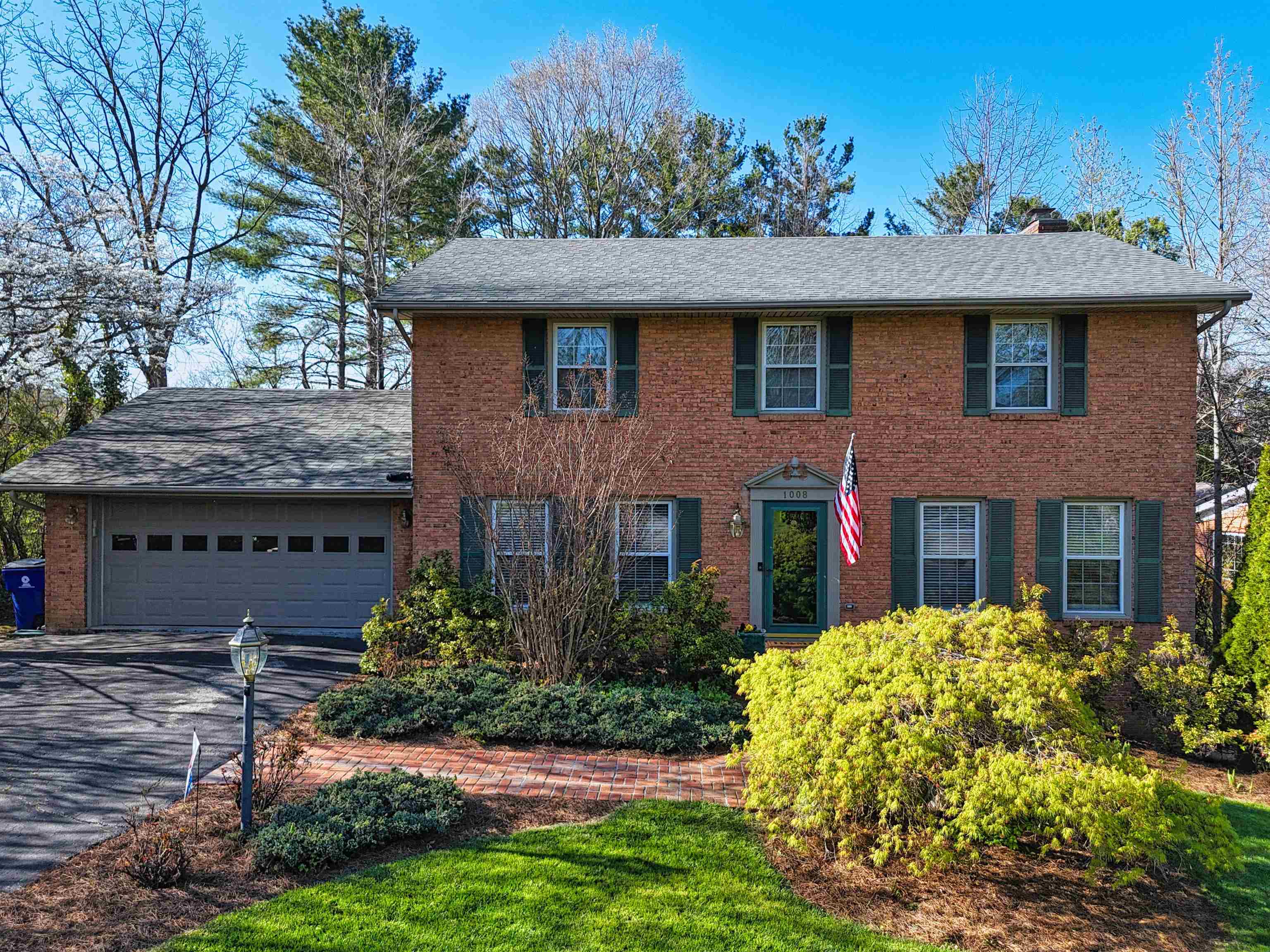 1008 Mcbryde Lane Blacksburg VA 24060